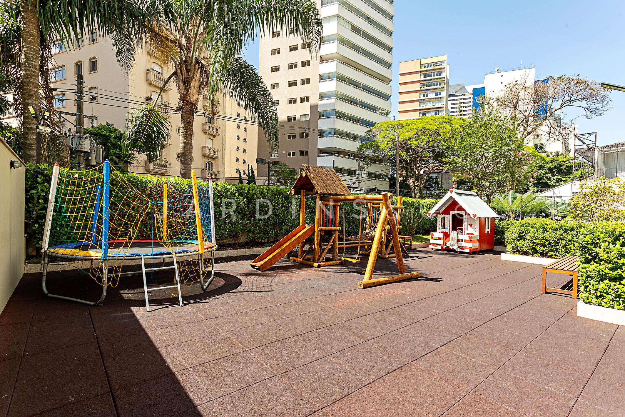 Apartamento no Paraíso