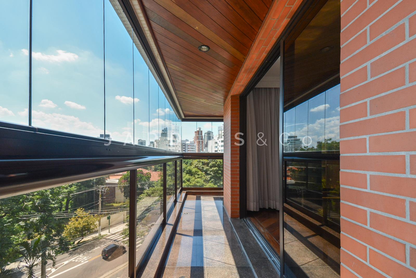 Apartamento no Paraíso