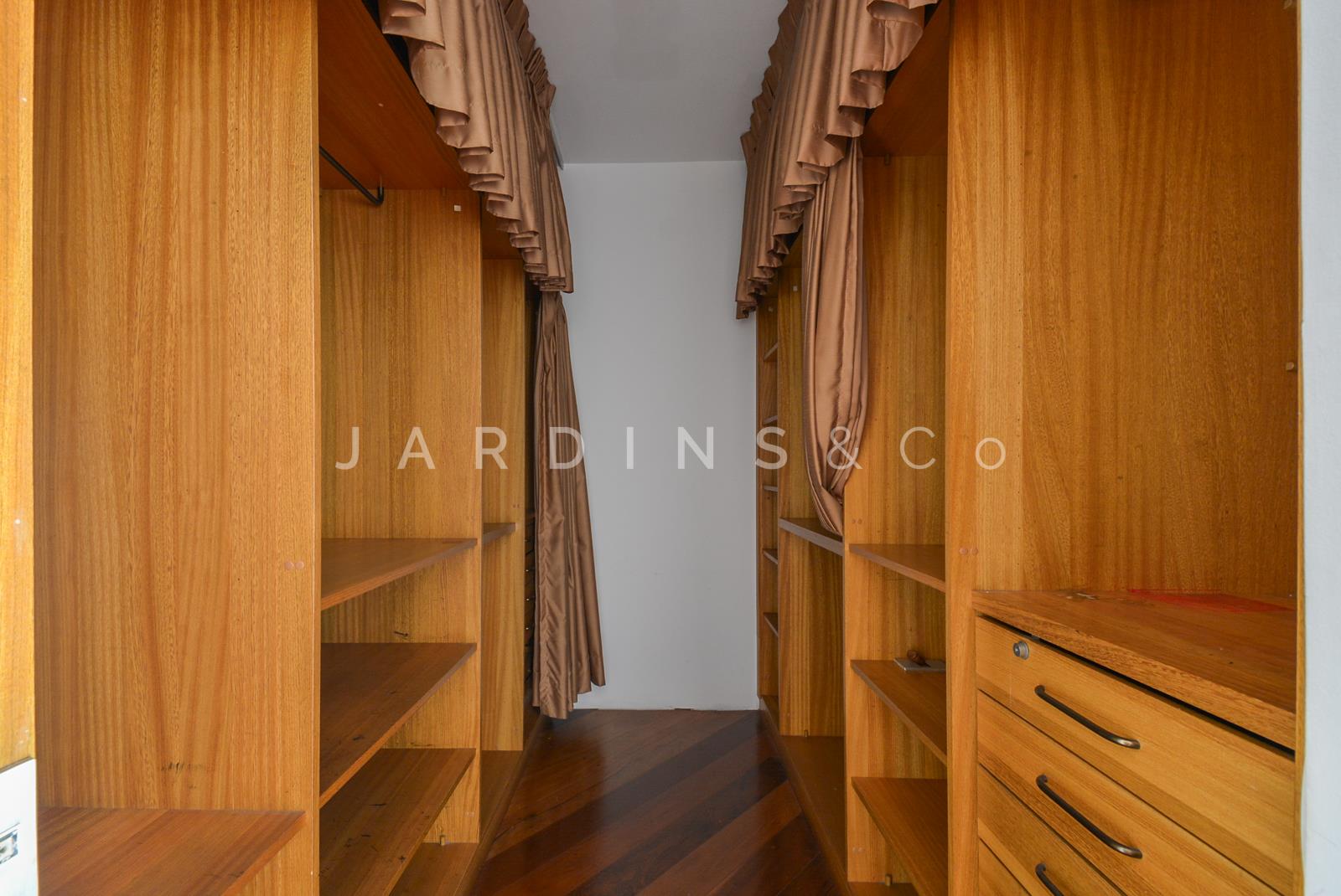 Apartamento no Paraíso