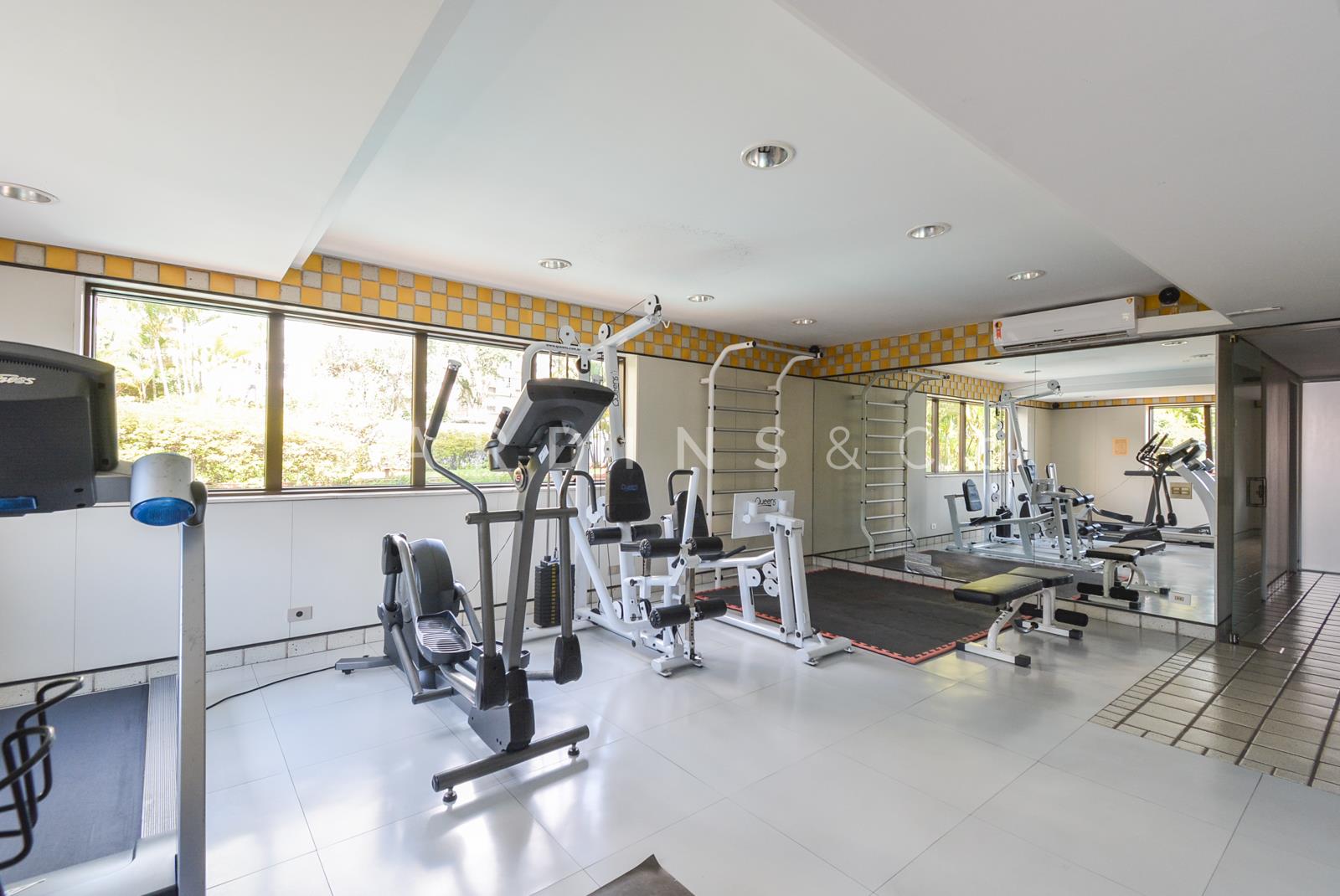 Apartamento no Paraíso