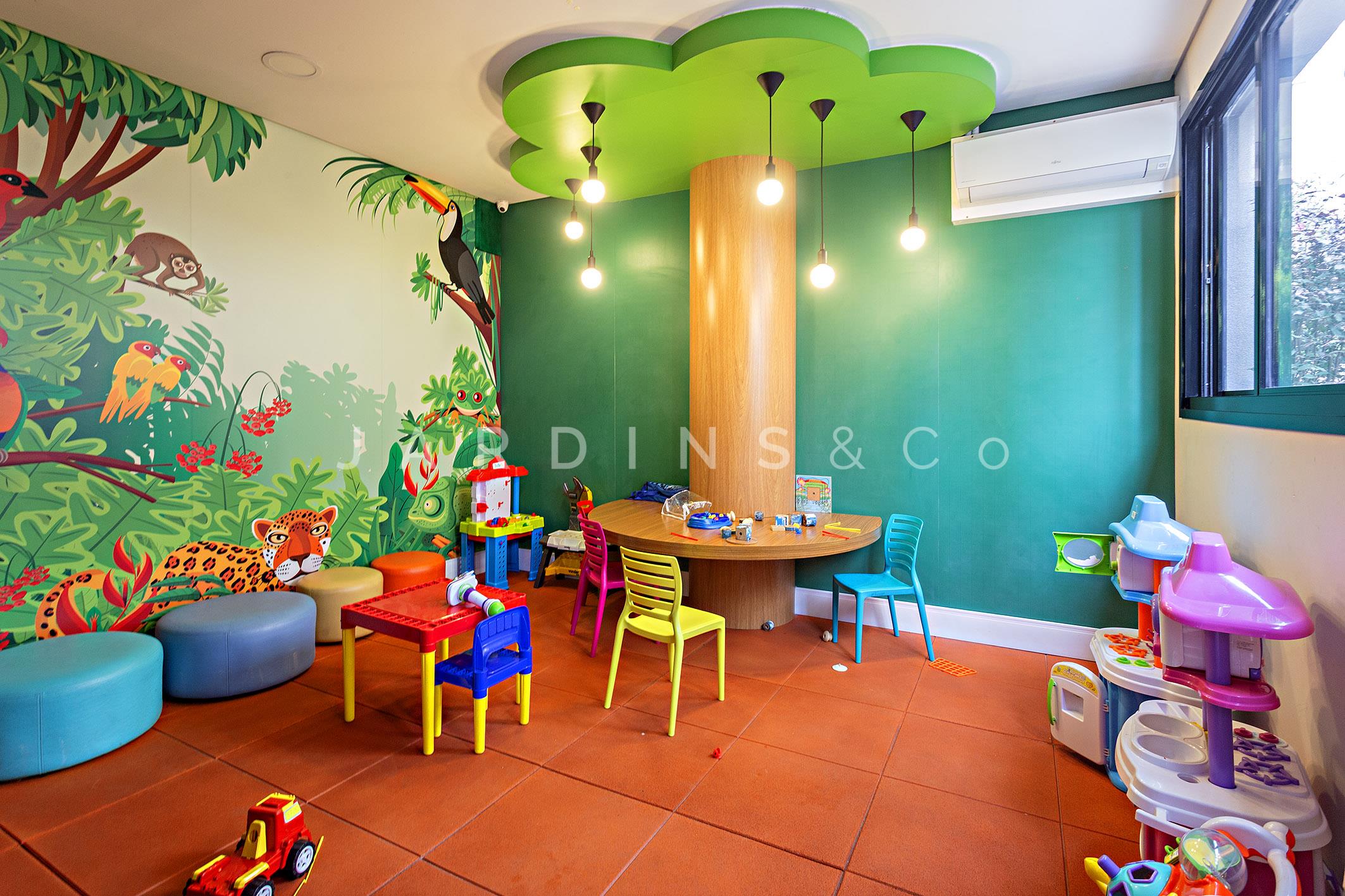 Apartamento no Moema Pássaros