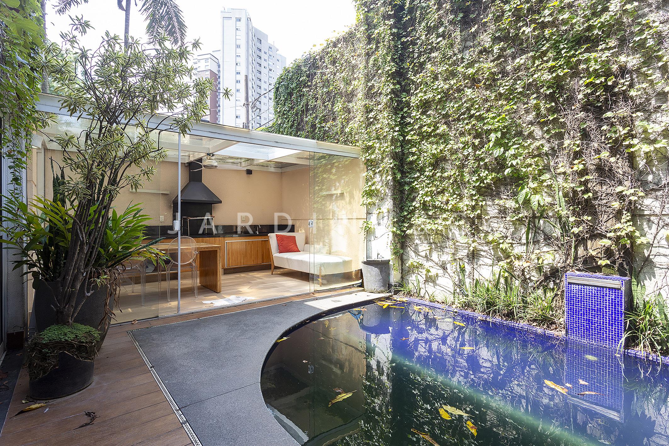 Casa em Condomínio no Planalto Paulista