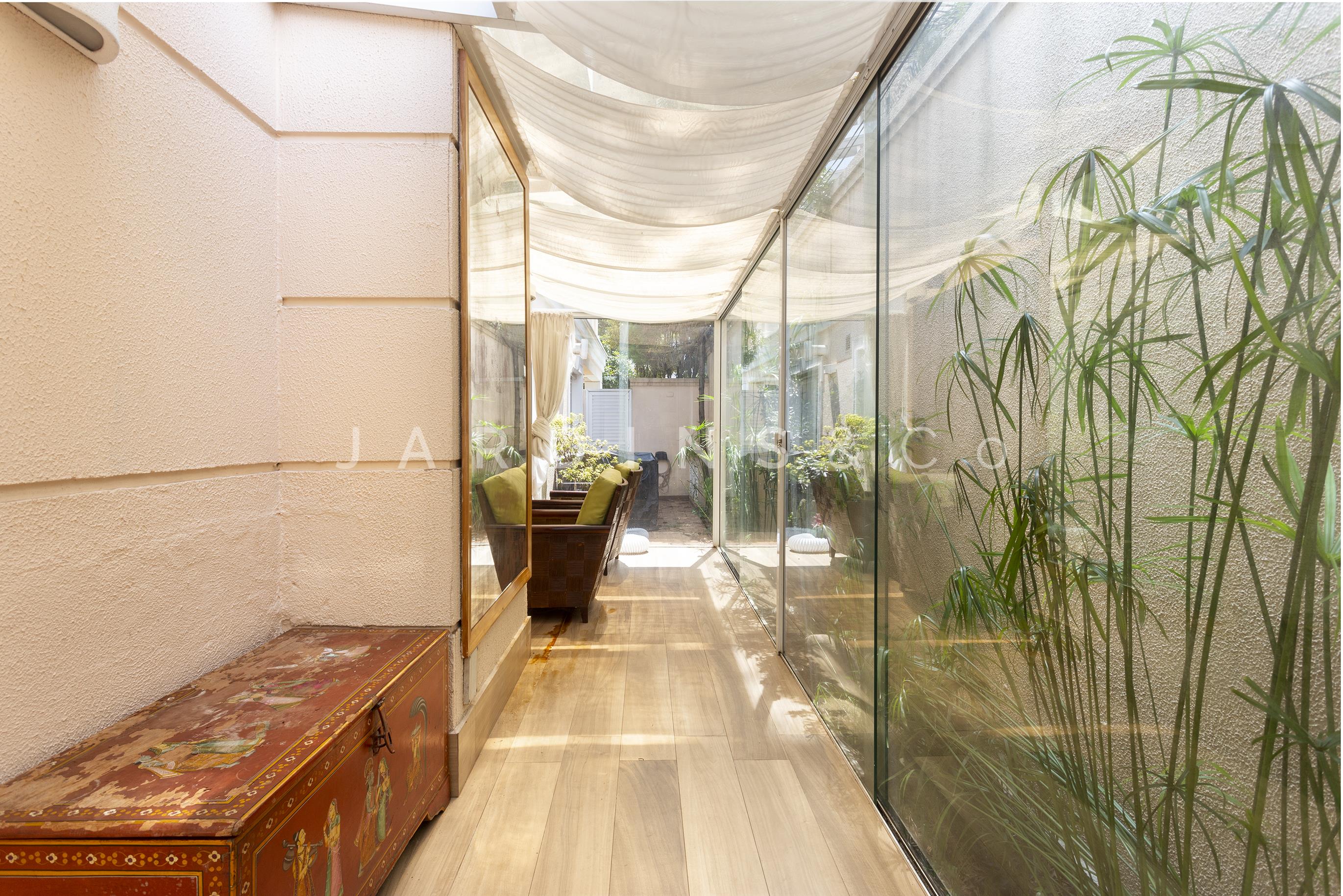 Casa em Condomínio no Planalto Paulista