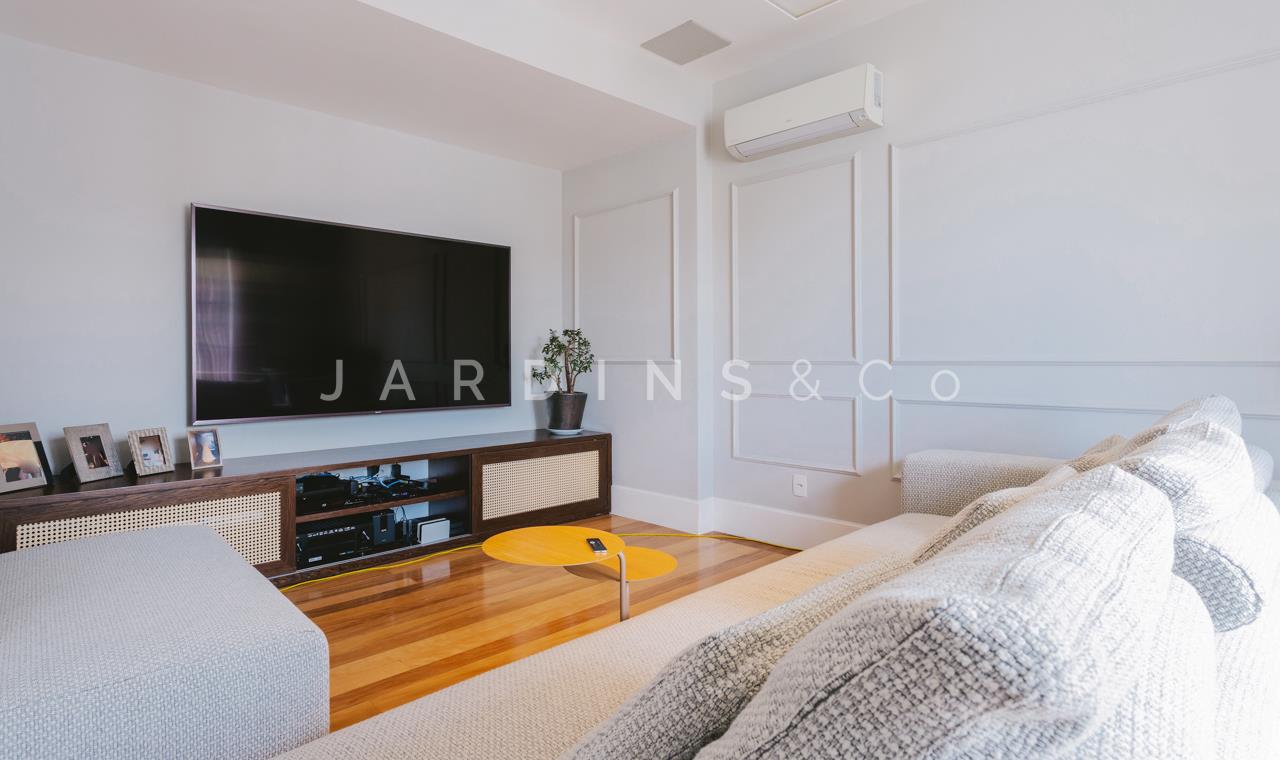 Apartamento no Bela Cintra