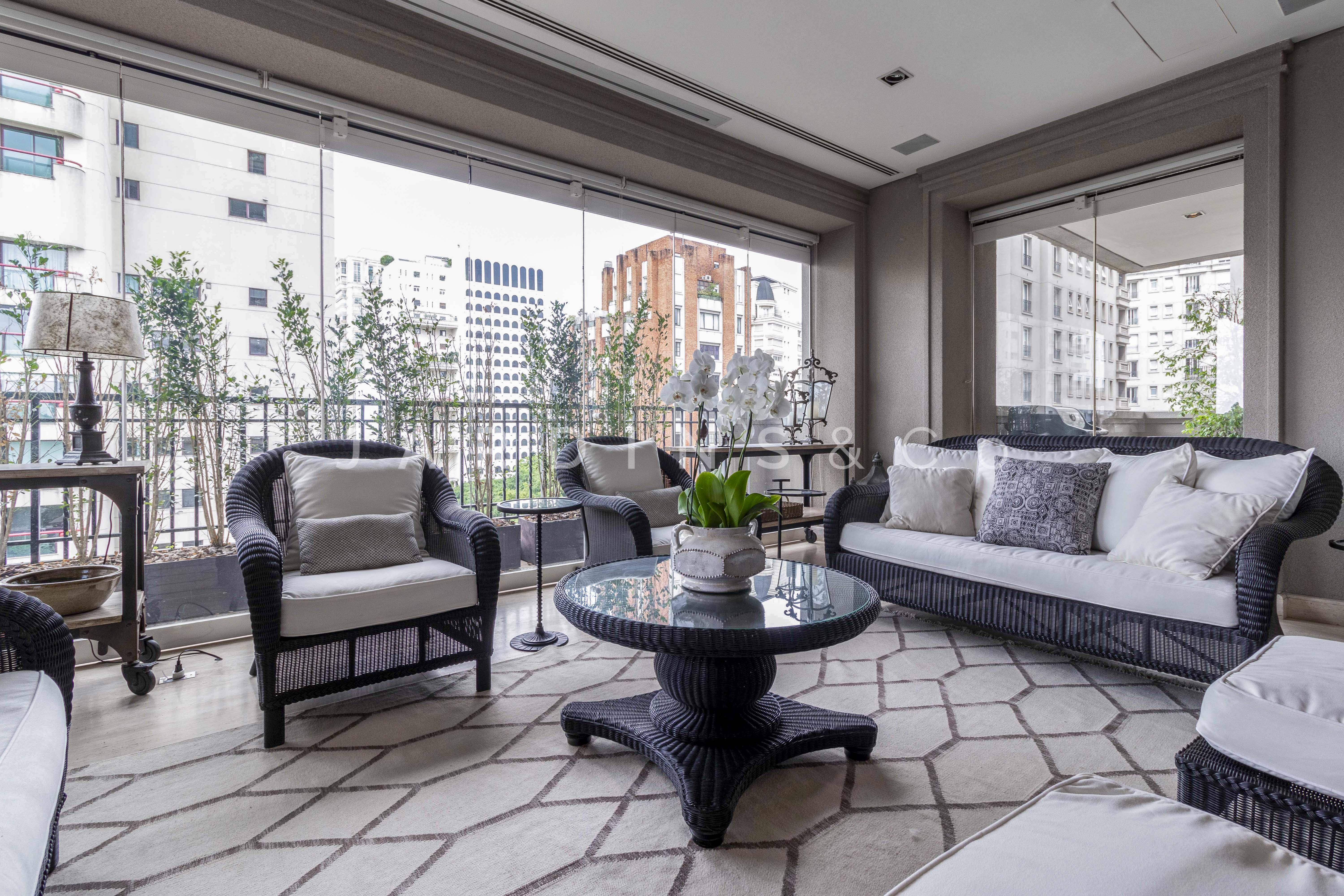 Apartamento no Jardim Europa