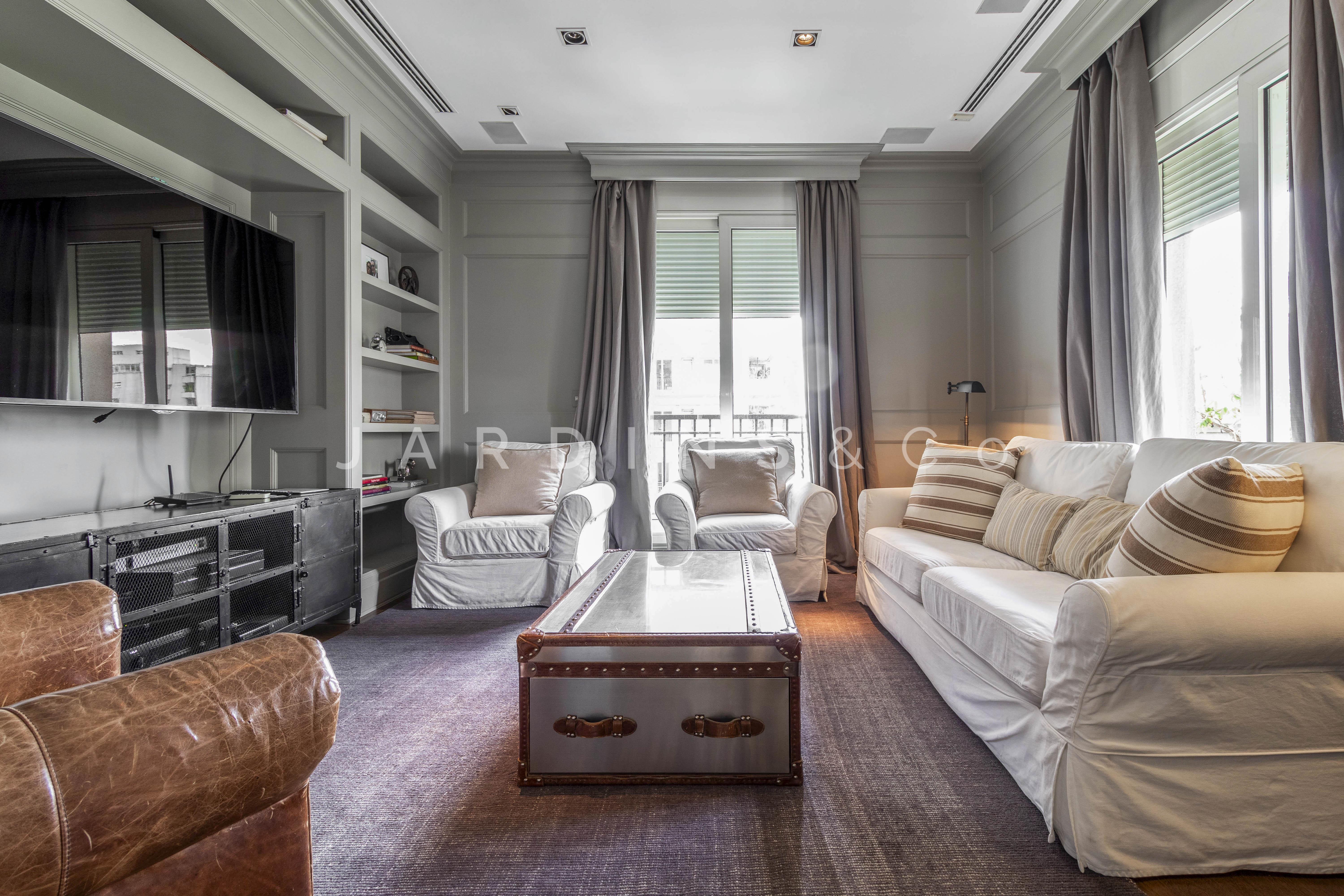 Apartamento no Jardim Europa