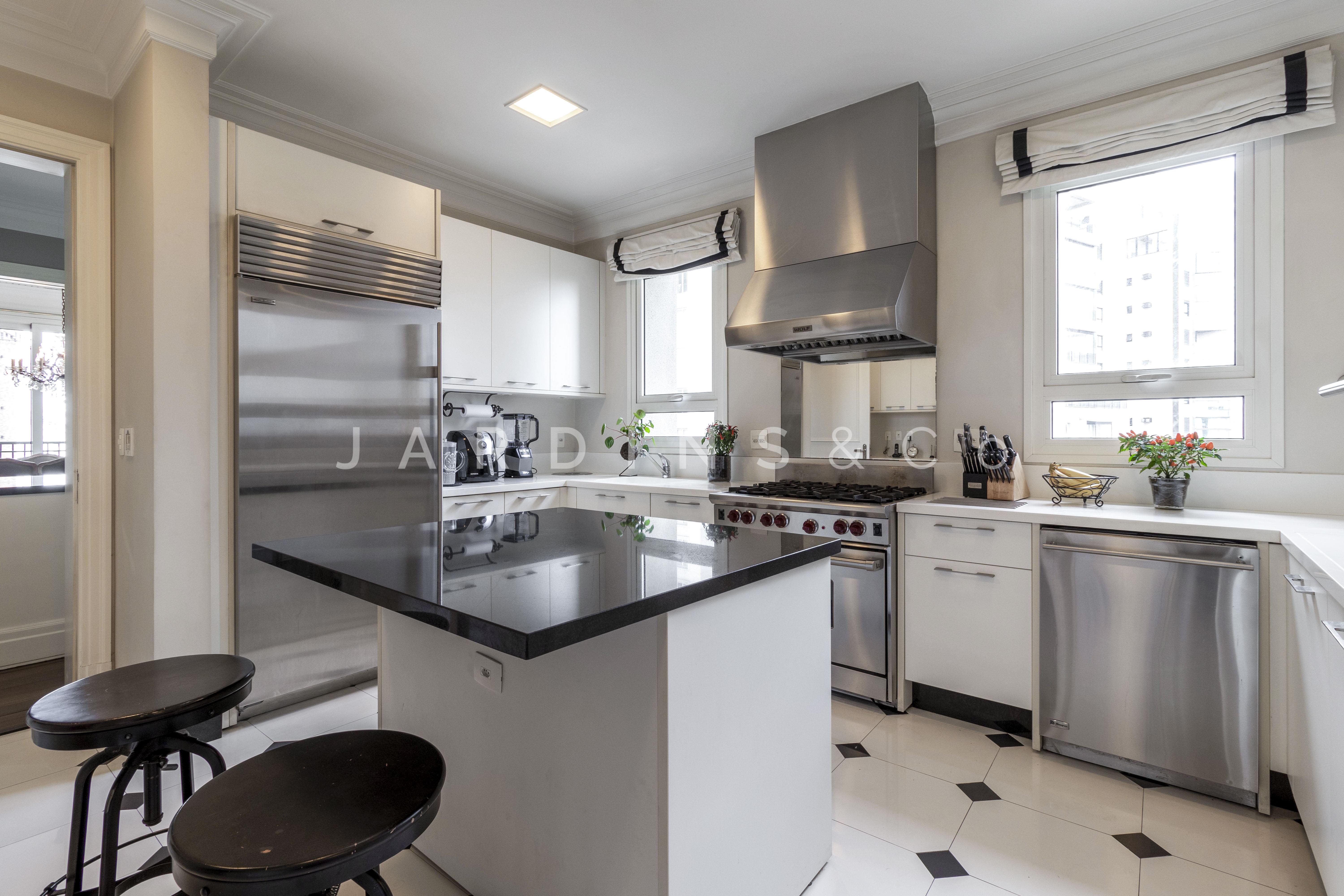 Apartamento no Jardim Europa