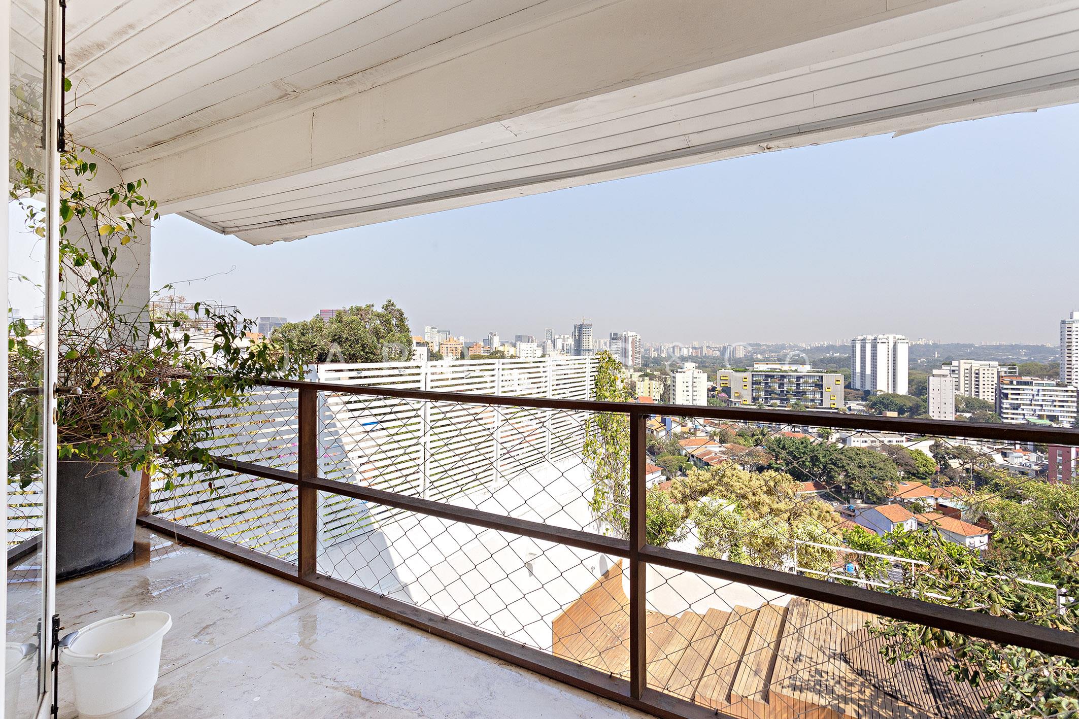 Casa em Condomínio no Pinheiros