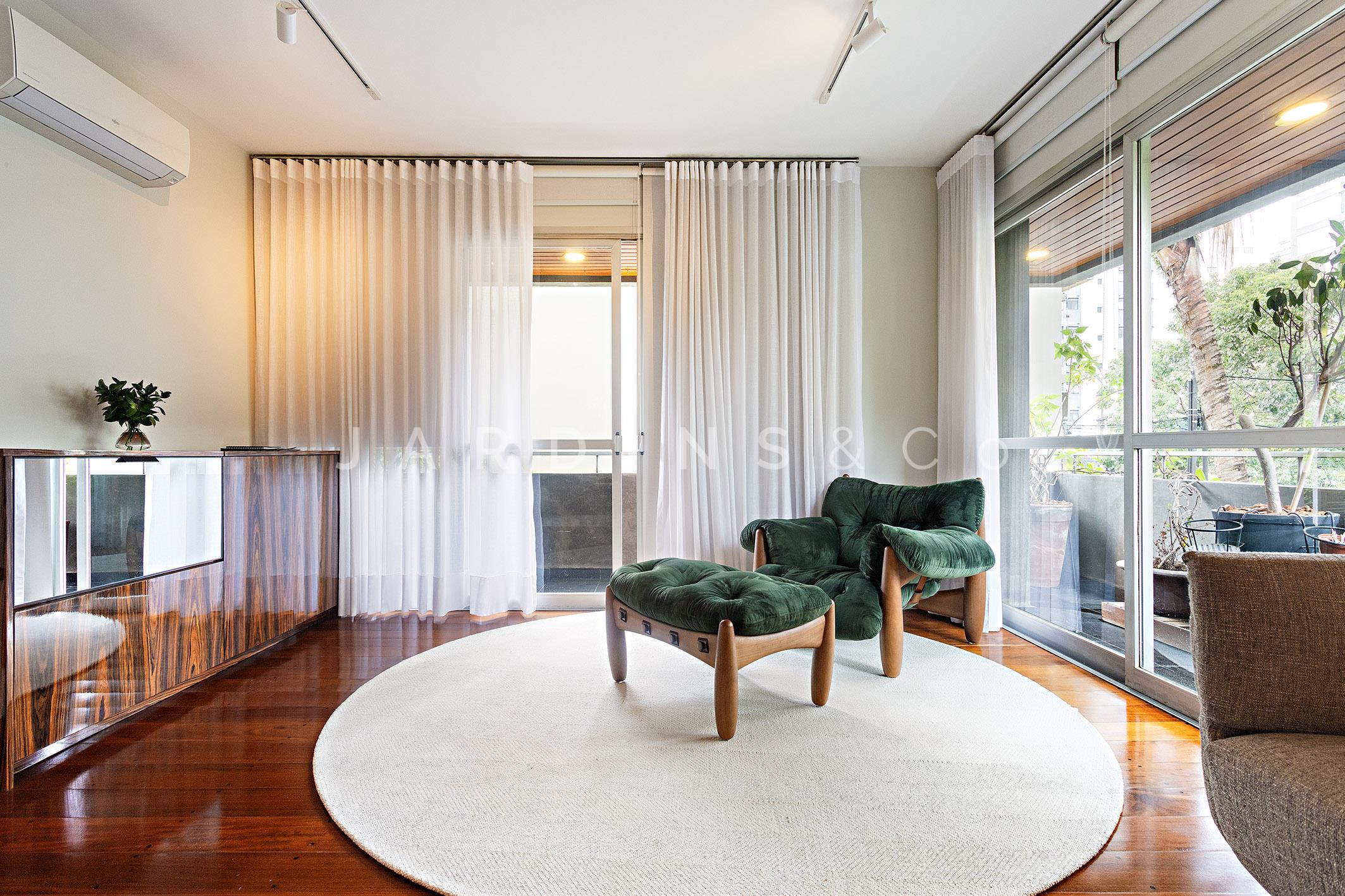 Apartamento no Indianópolis