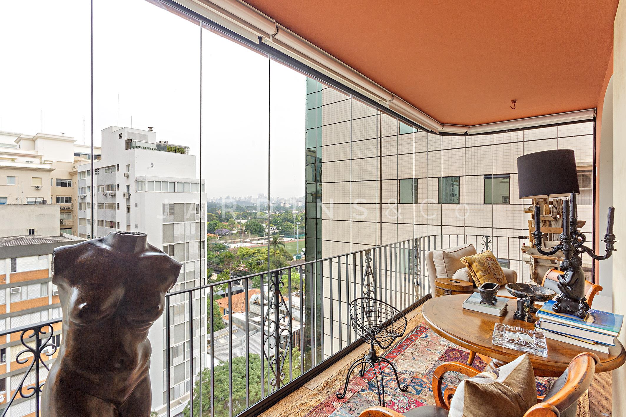 Apartamento no Cerqueira César