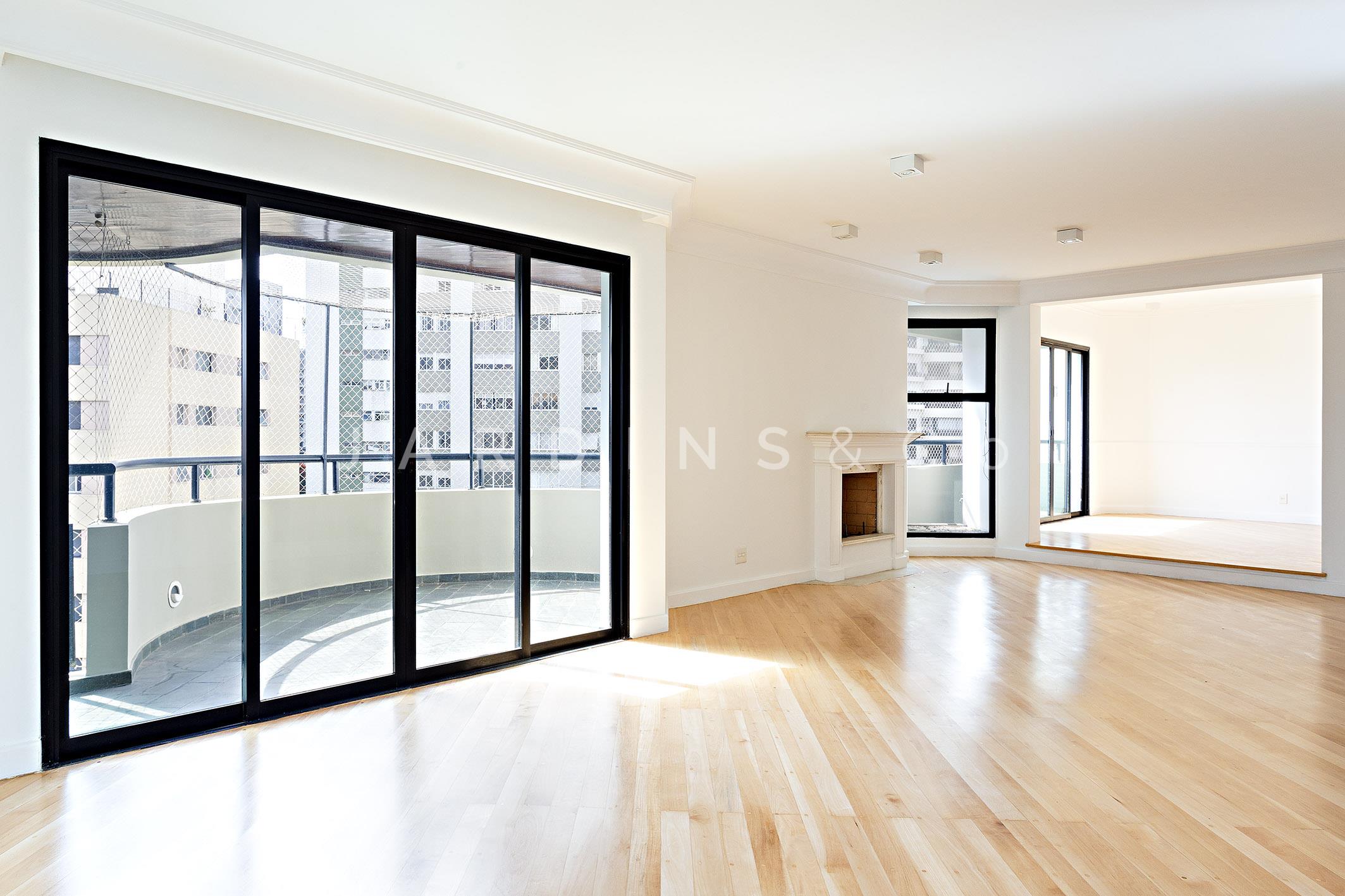 Apartamento no Moema