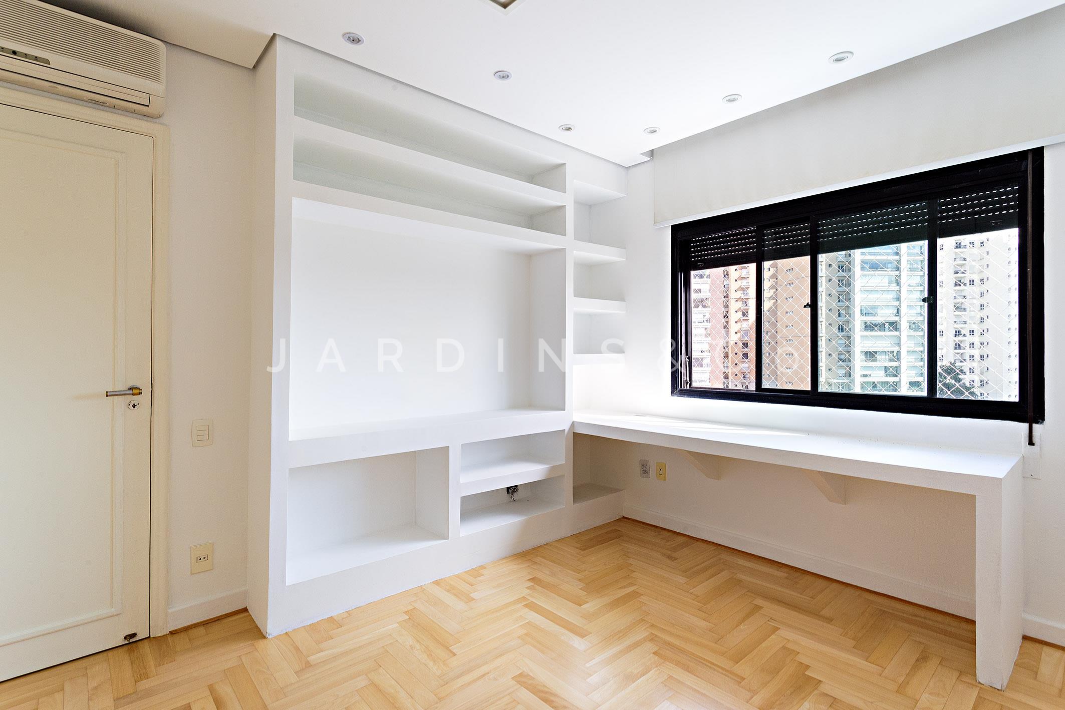 Apartamento no Moema