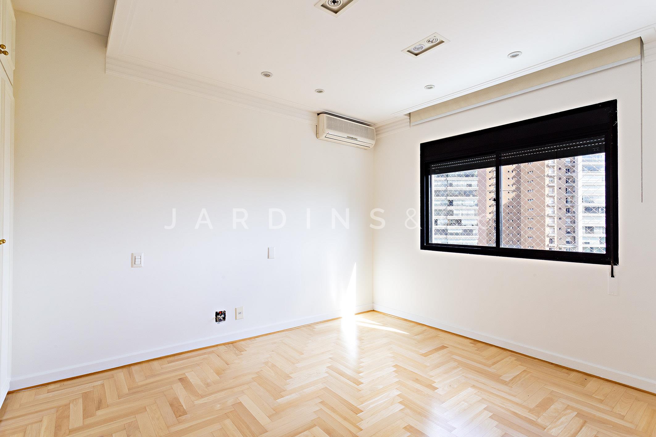 Apartamento no Moema