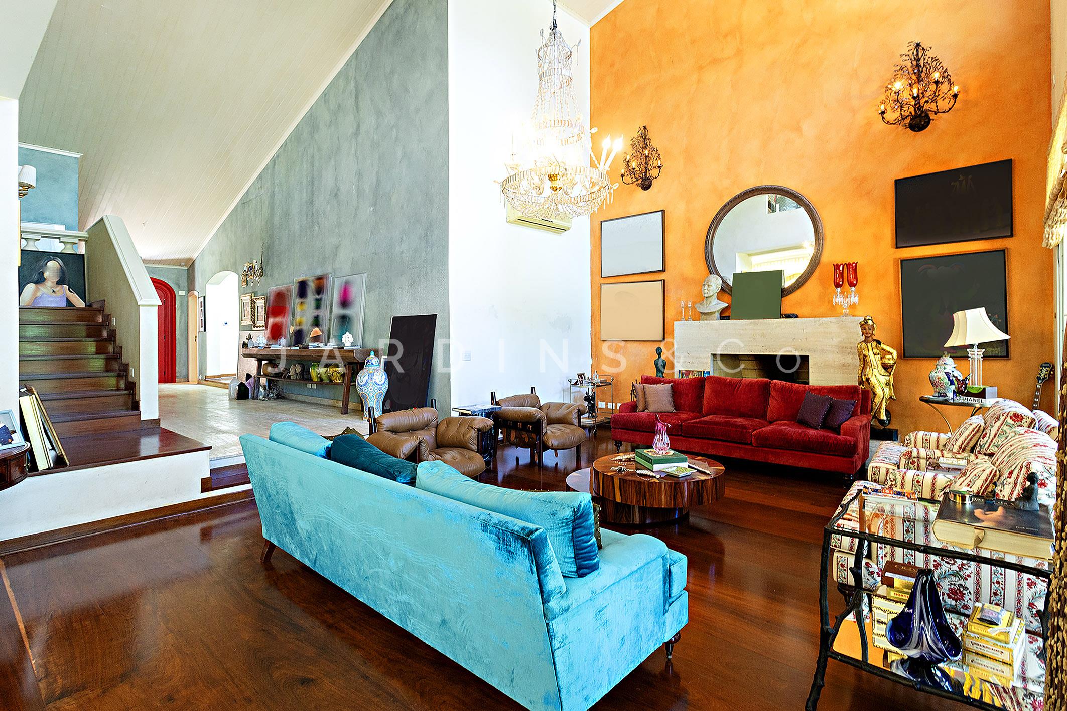 Casa em Condomínio no Chácara Flora