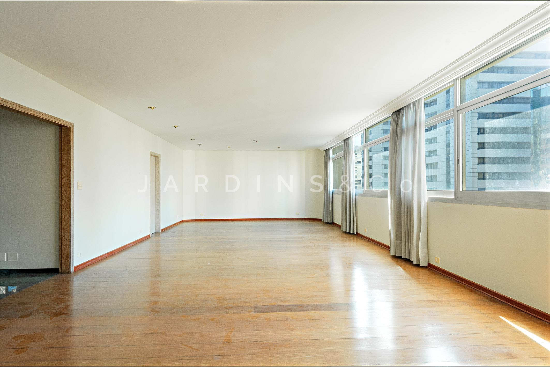 Apartamento no Paraíso