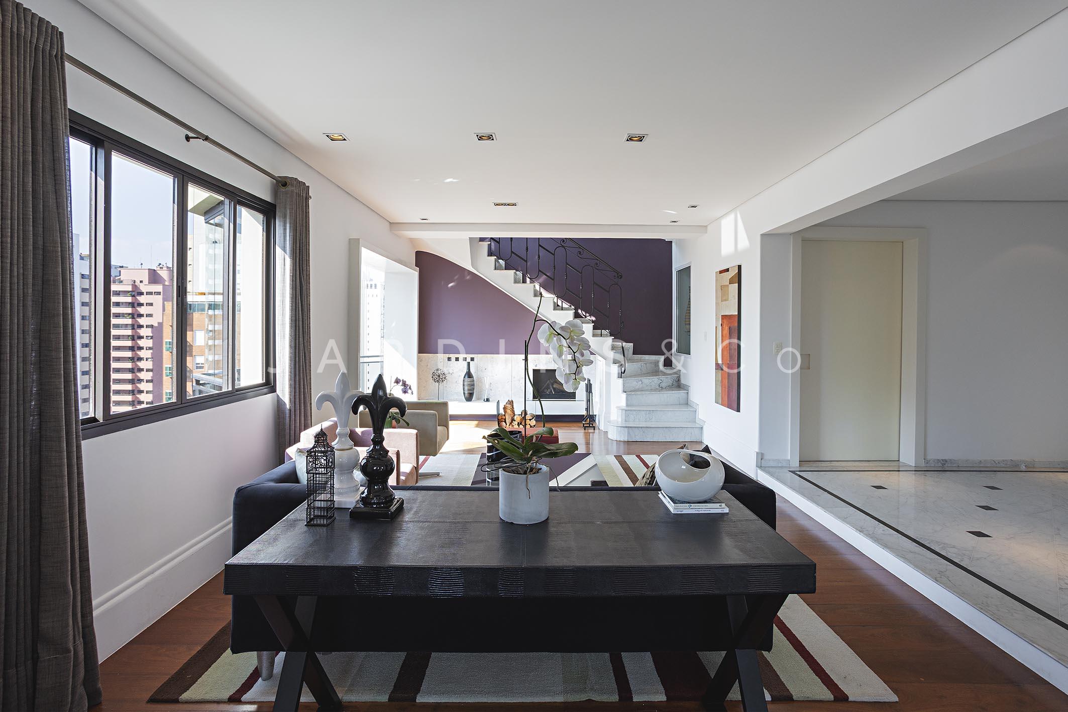 Cobertura no Indianópolis