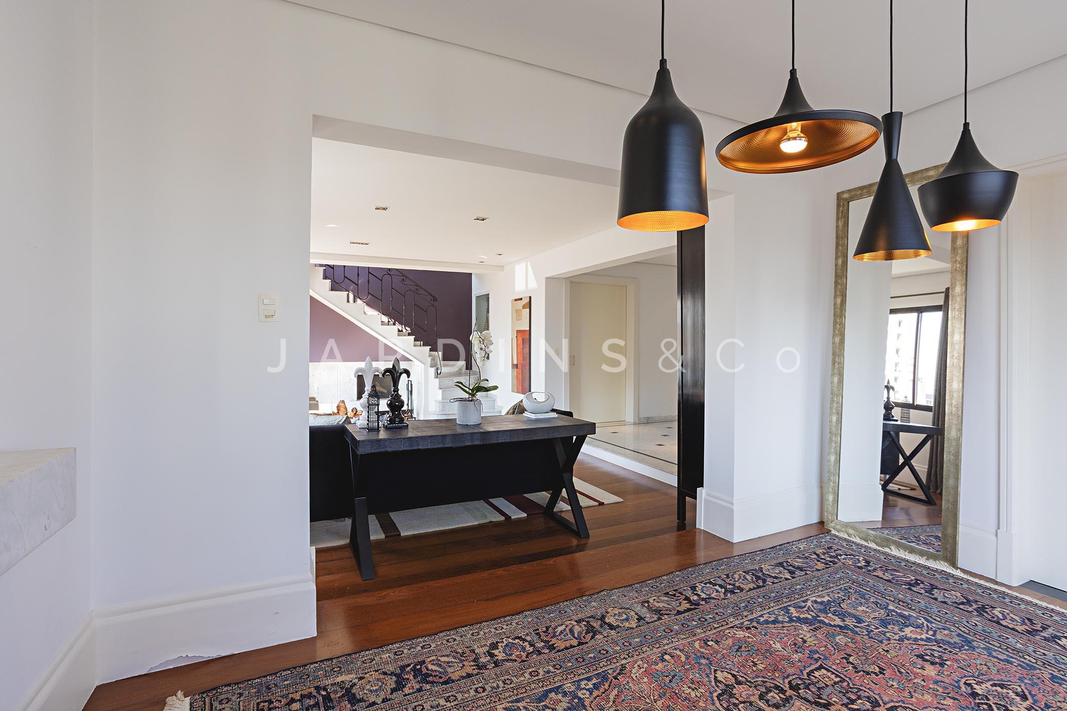 Cobertura no Indianópolis