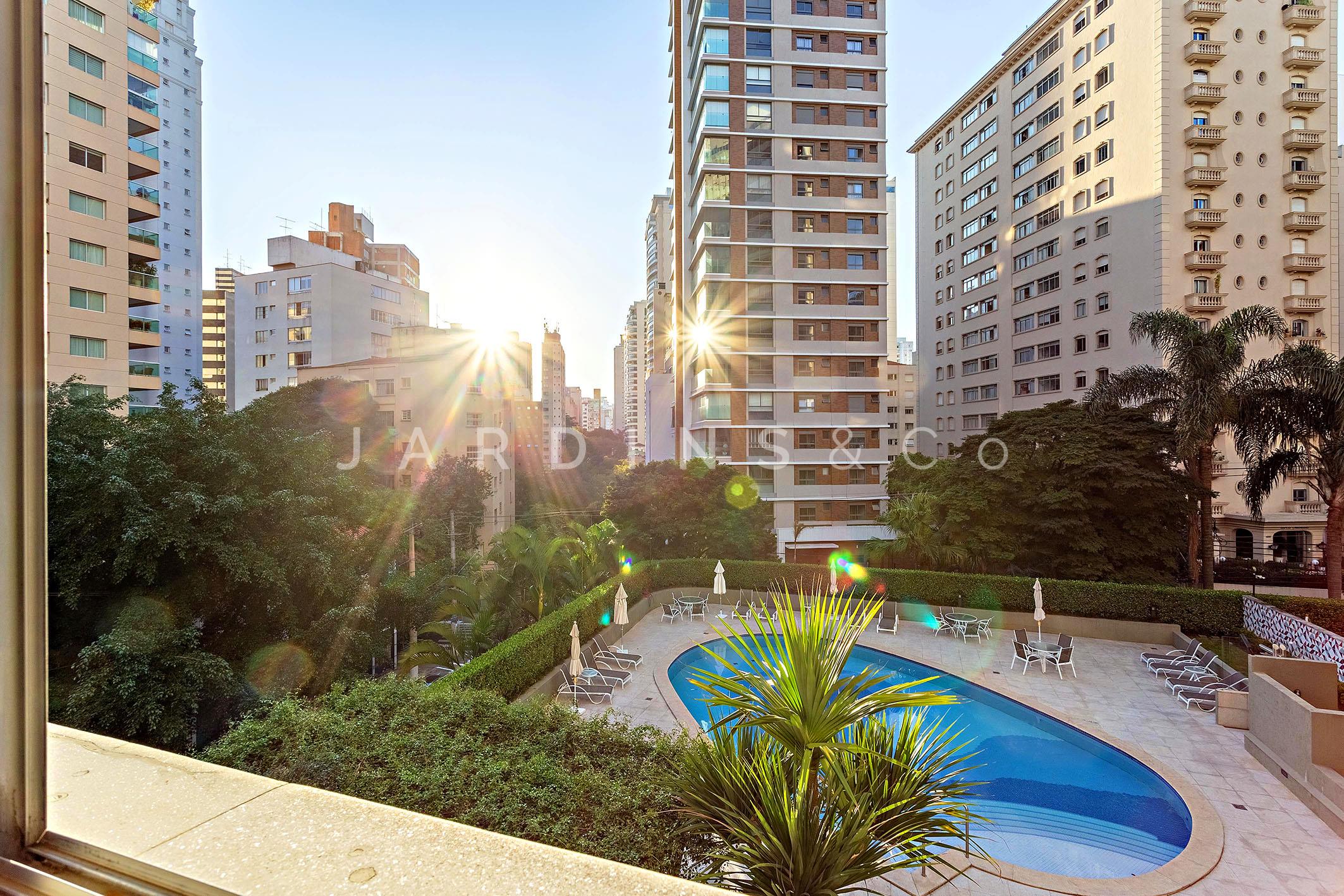 Apartamento no Paraíso