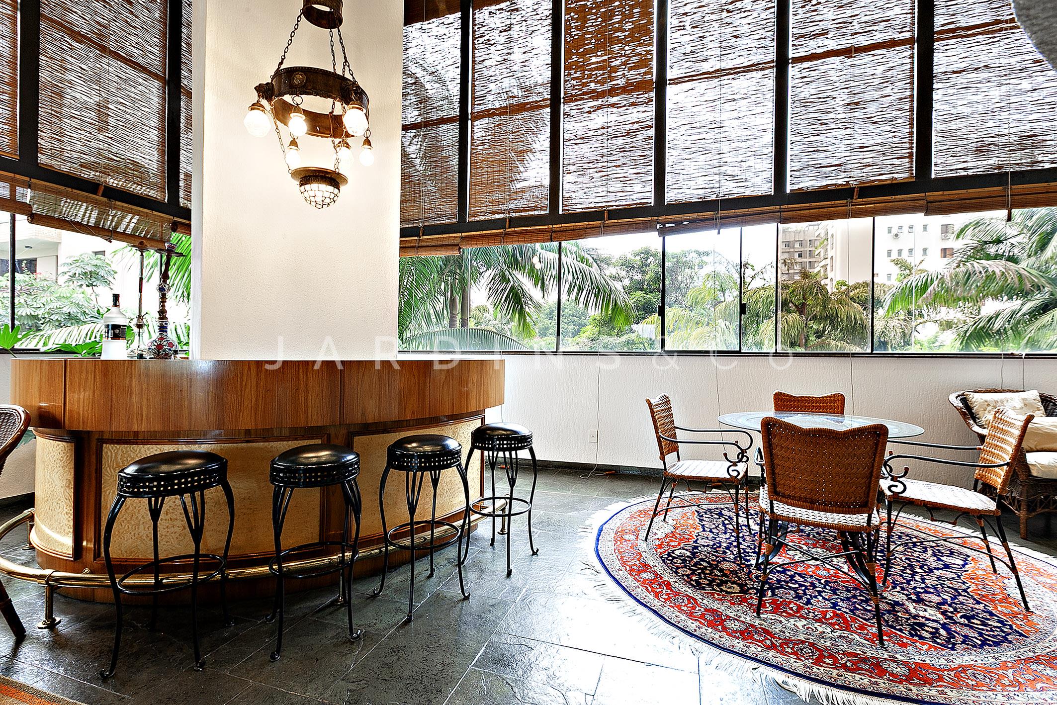 Apartamento no Alto de Pinheiros