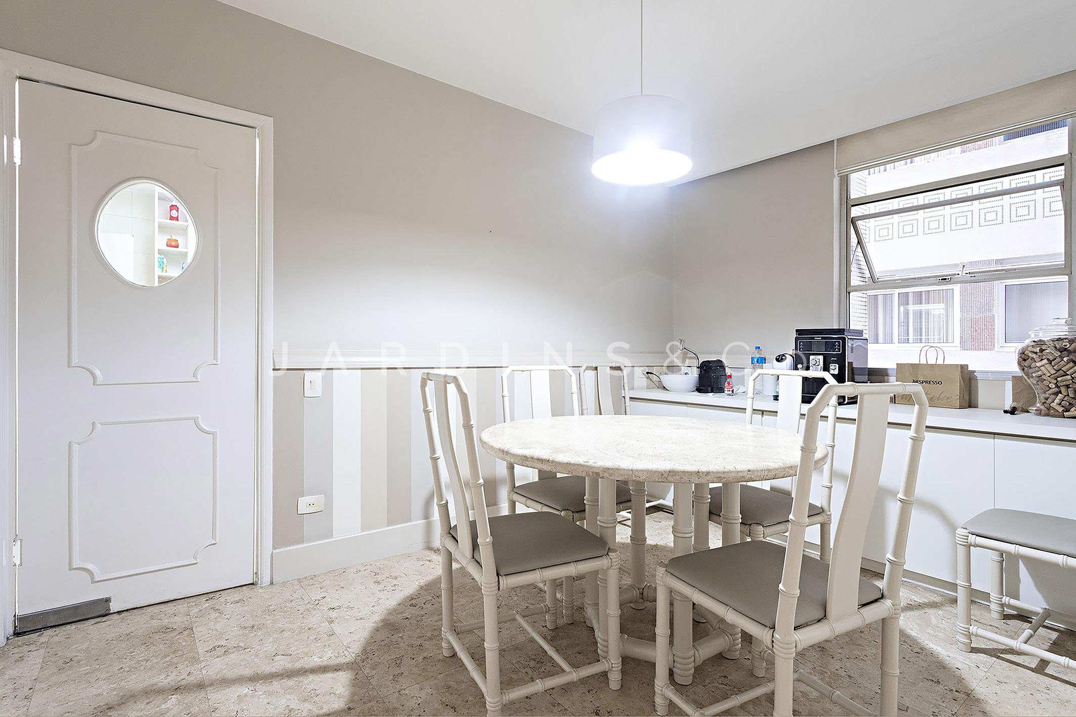 Apartamento no Santa Cecília