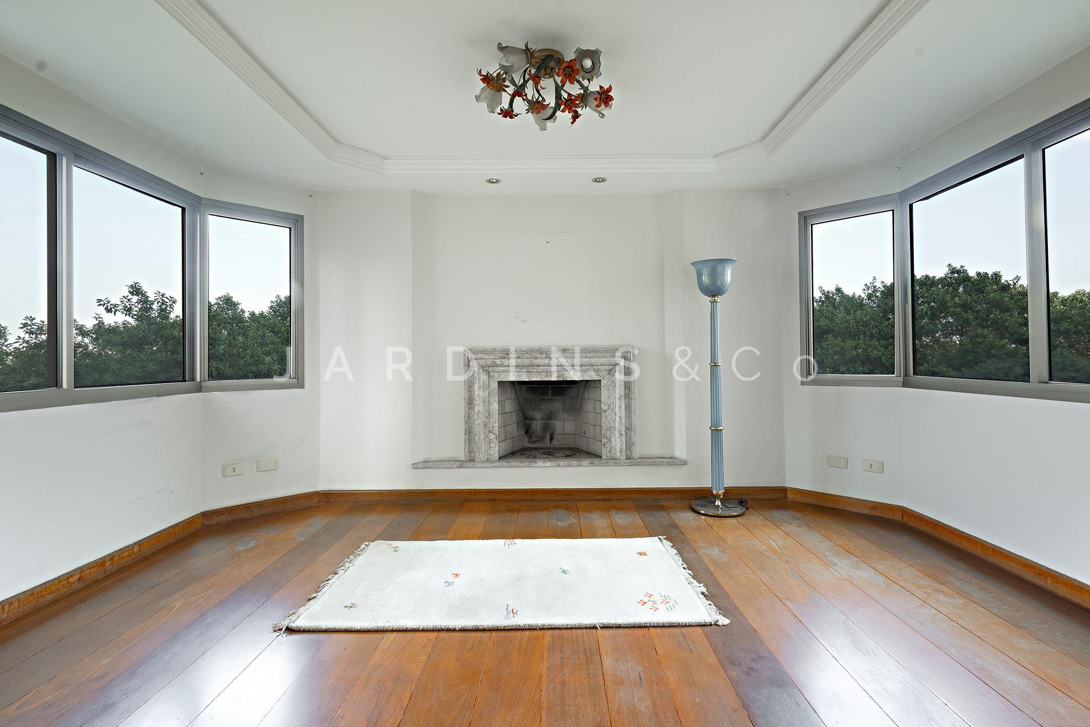 Apartamento no Paraíso