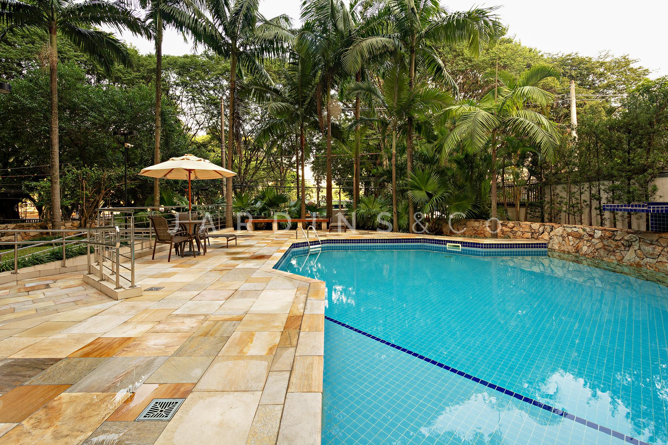 Apartamento no Paraíso