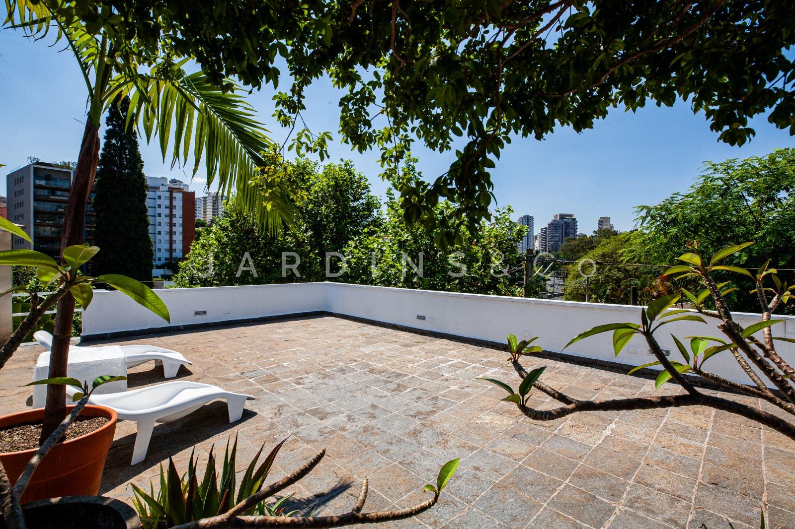 Casa no Jardim das Bandeiras
