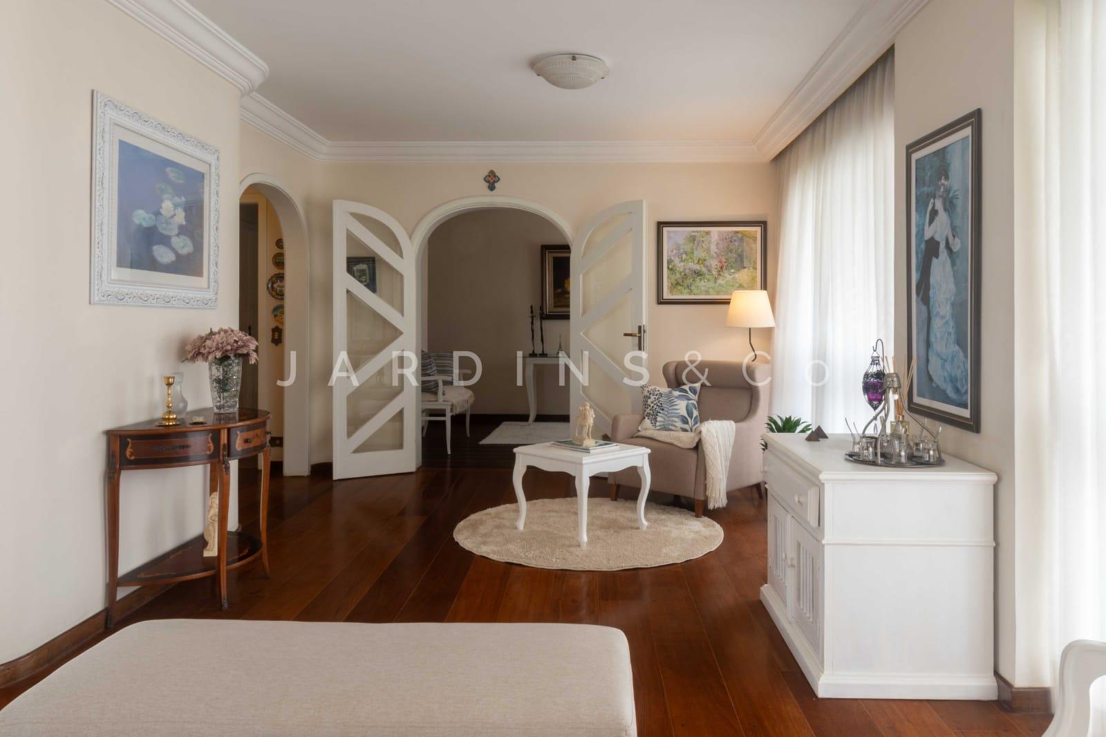 Apartamento no Moema