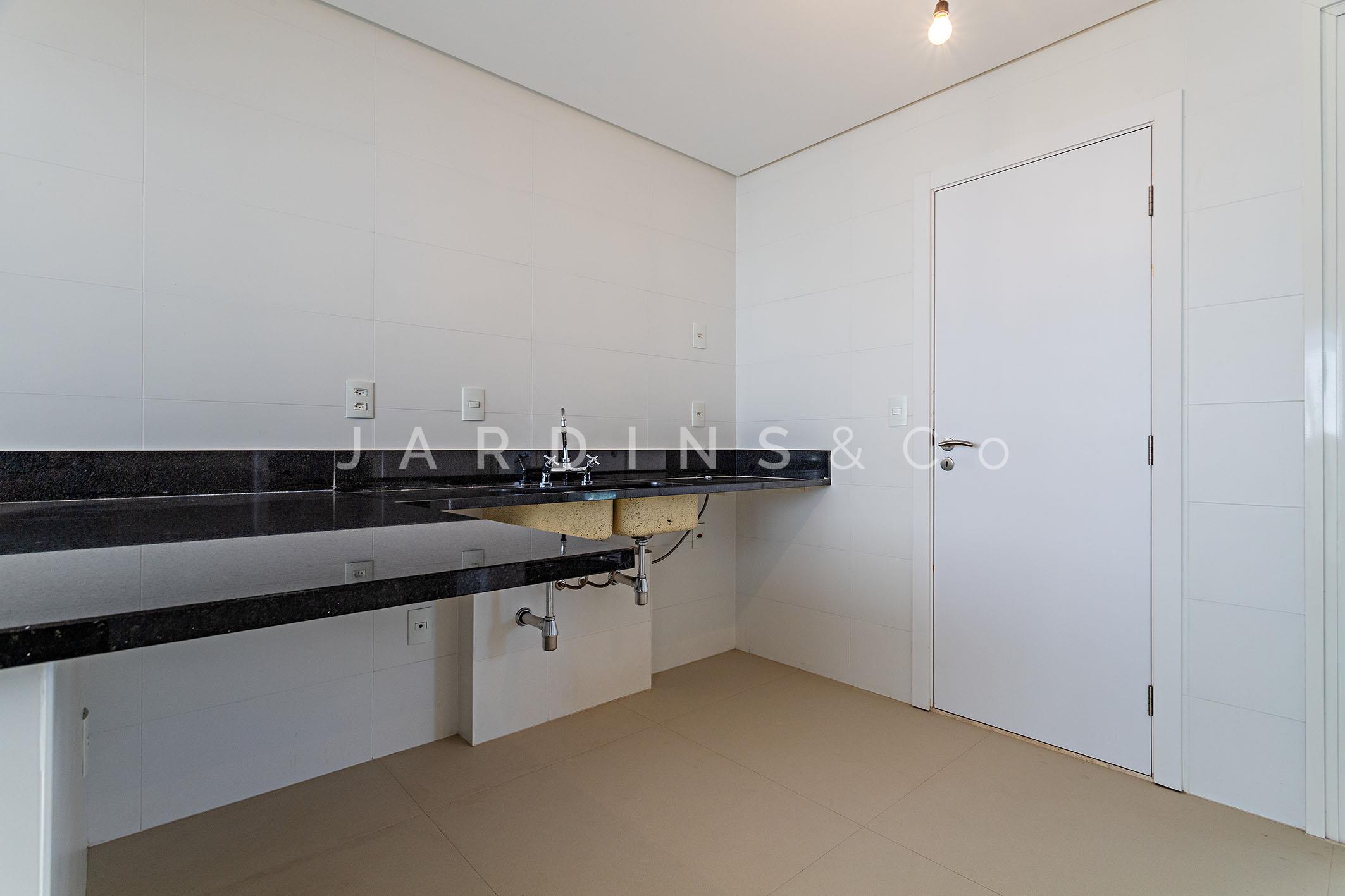 Apartamento no Paraíso