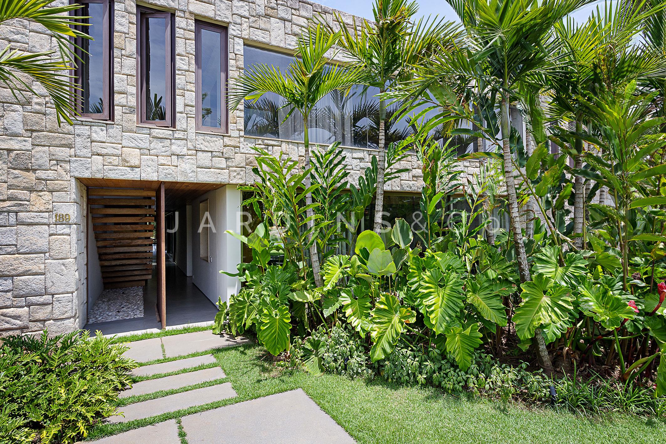 Casa em Condomínio no Chácara Jaraguá