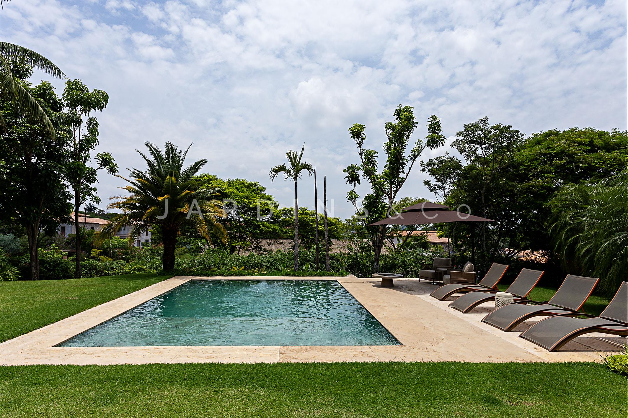 Casa em Condomínio no Chácara Jaraguá