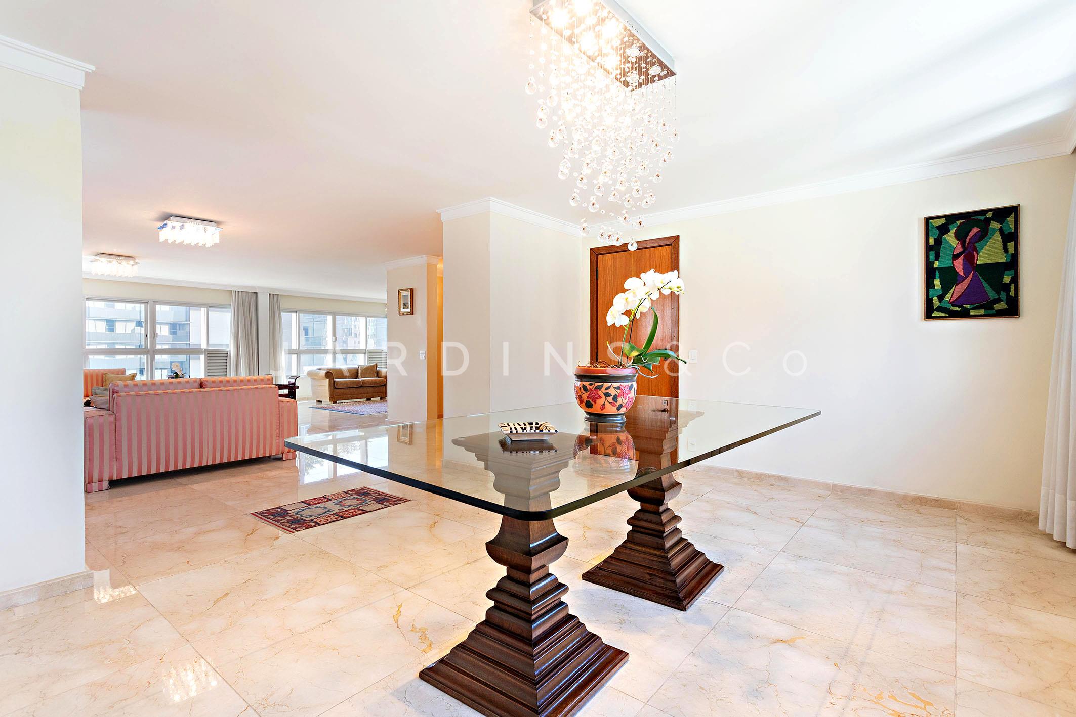 Apartamento no Itaim Bibi