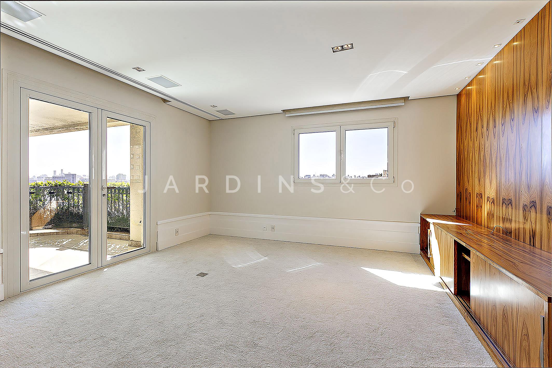 Apartamento no Jardim Europa