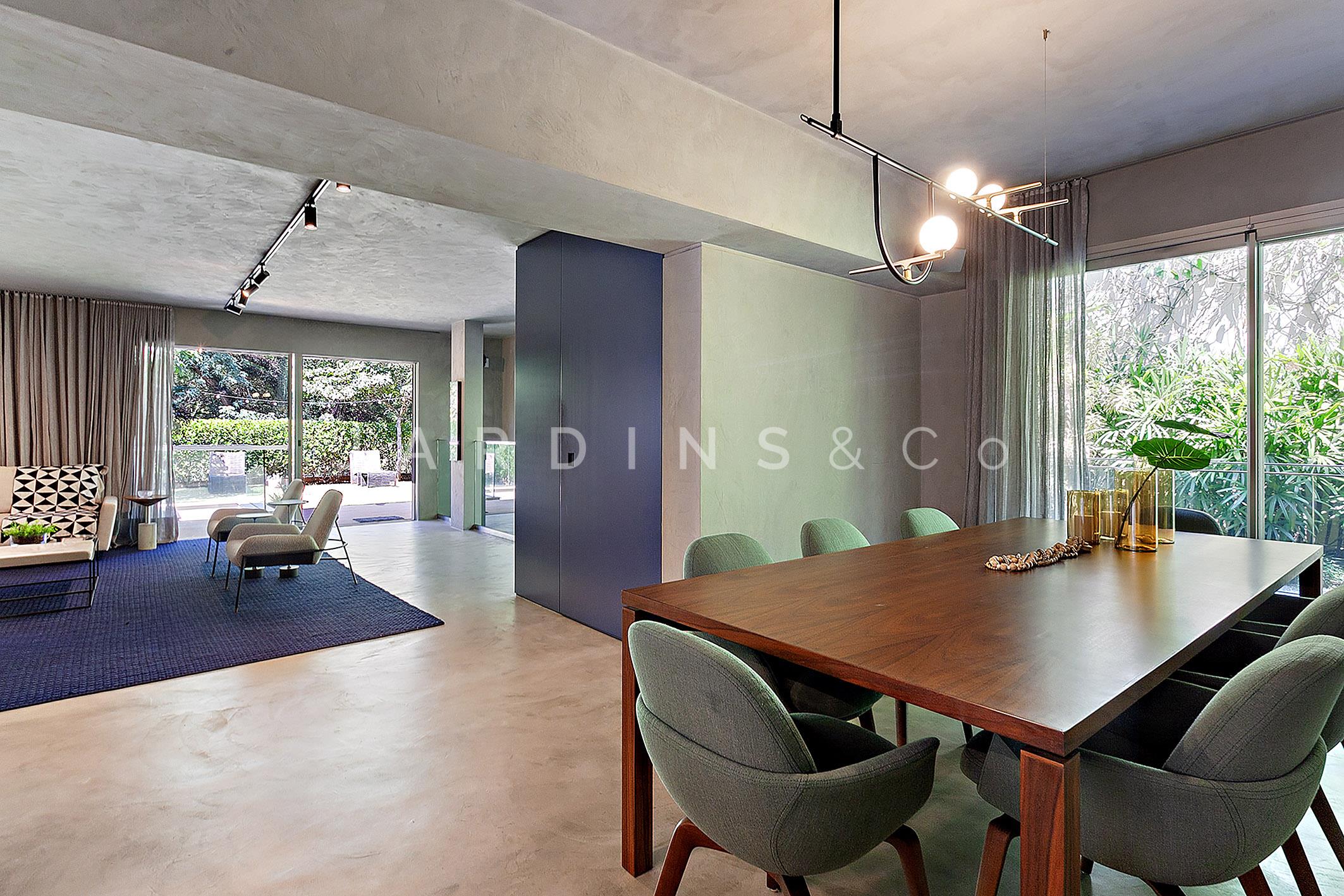 Casa em Condomínio no Alto de Pinheiros