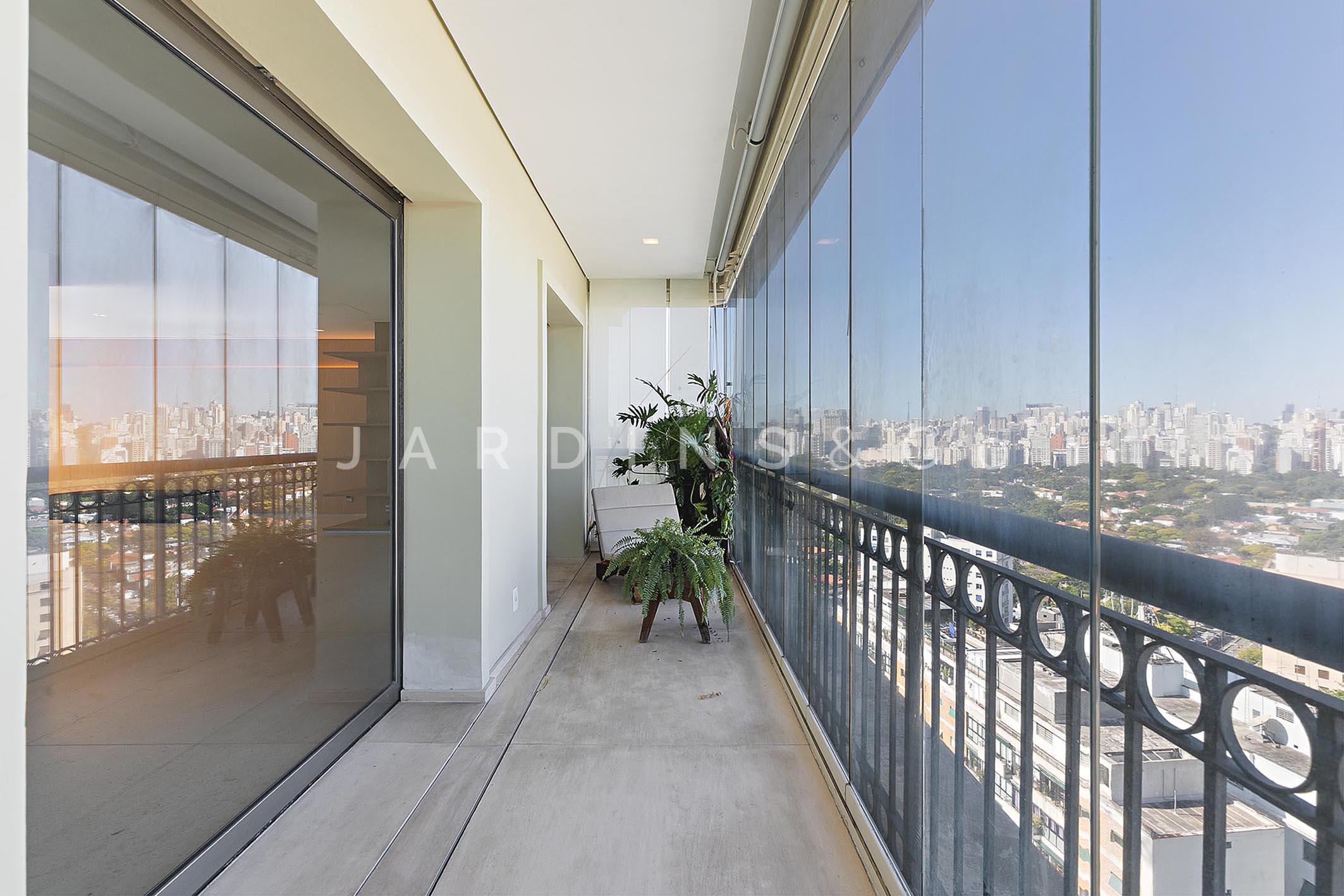 Cobertura Duplex no Itaim Bibi