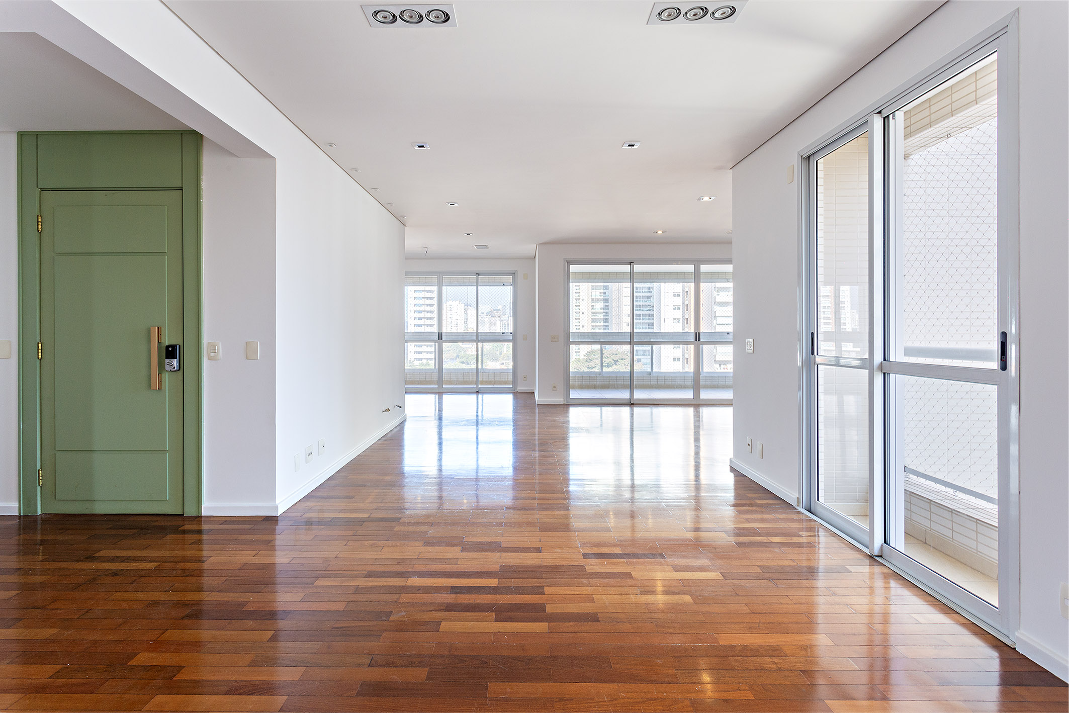 Apartamento no Cidade Monções