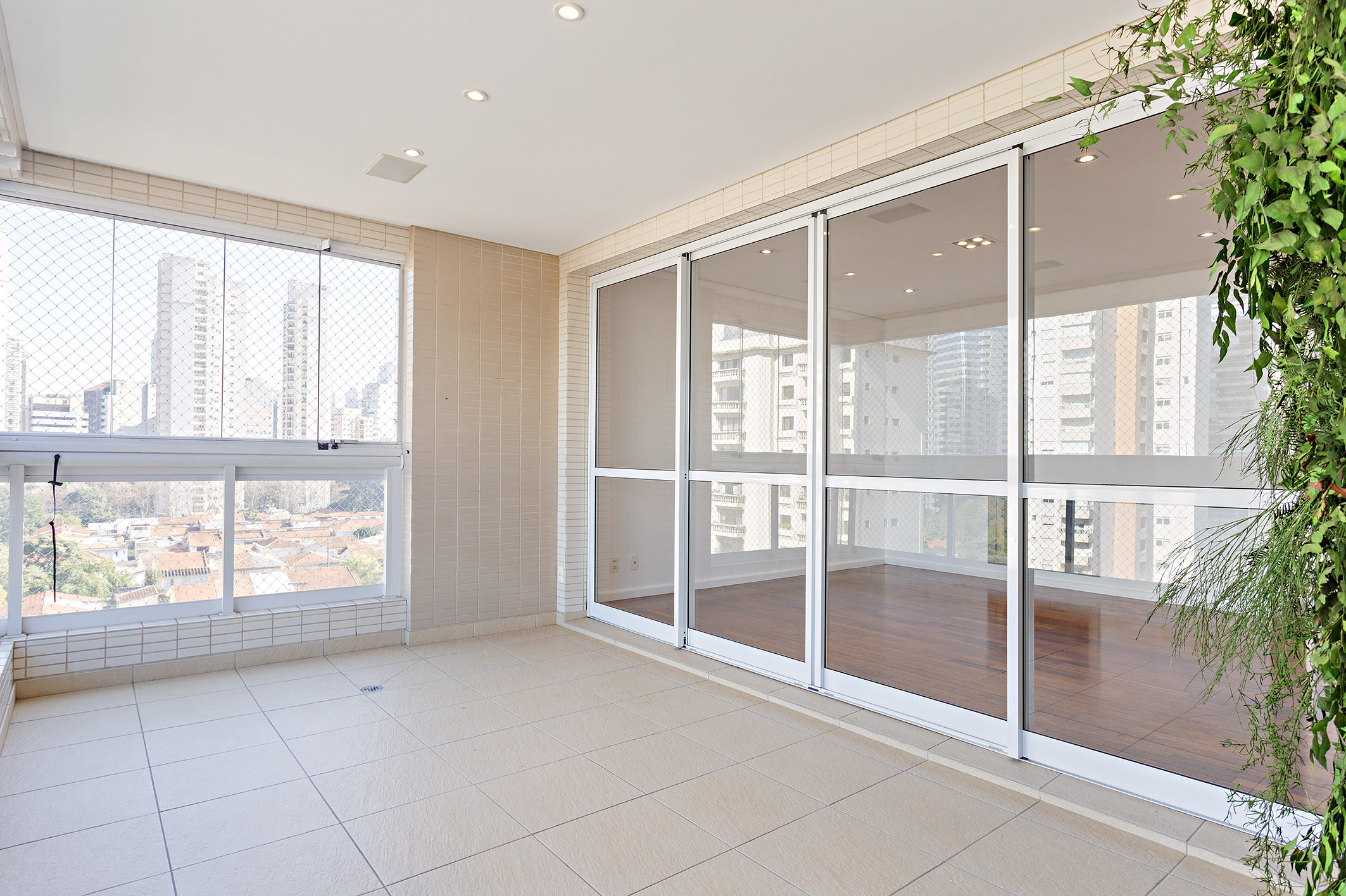 Apartamento no Cidade Monções