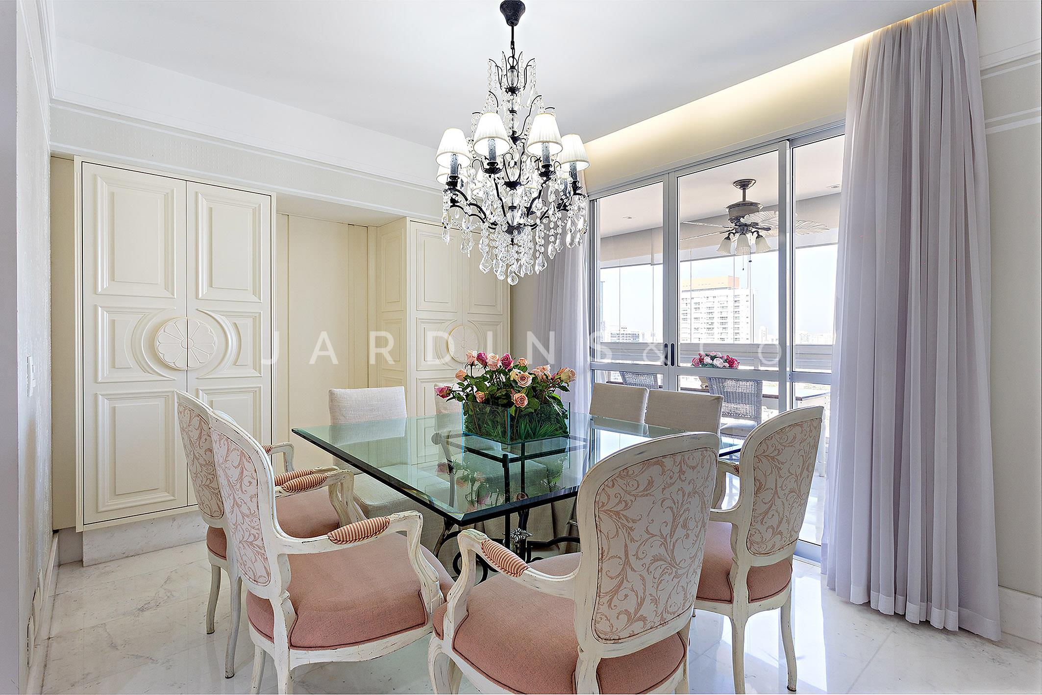 Apartamento no Cidade Monções