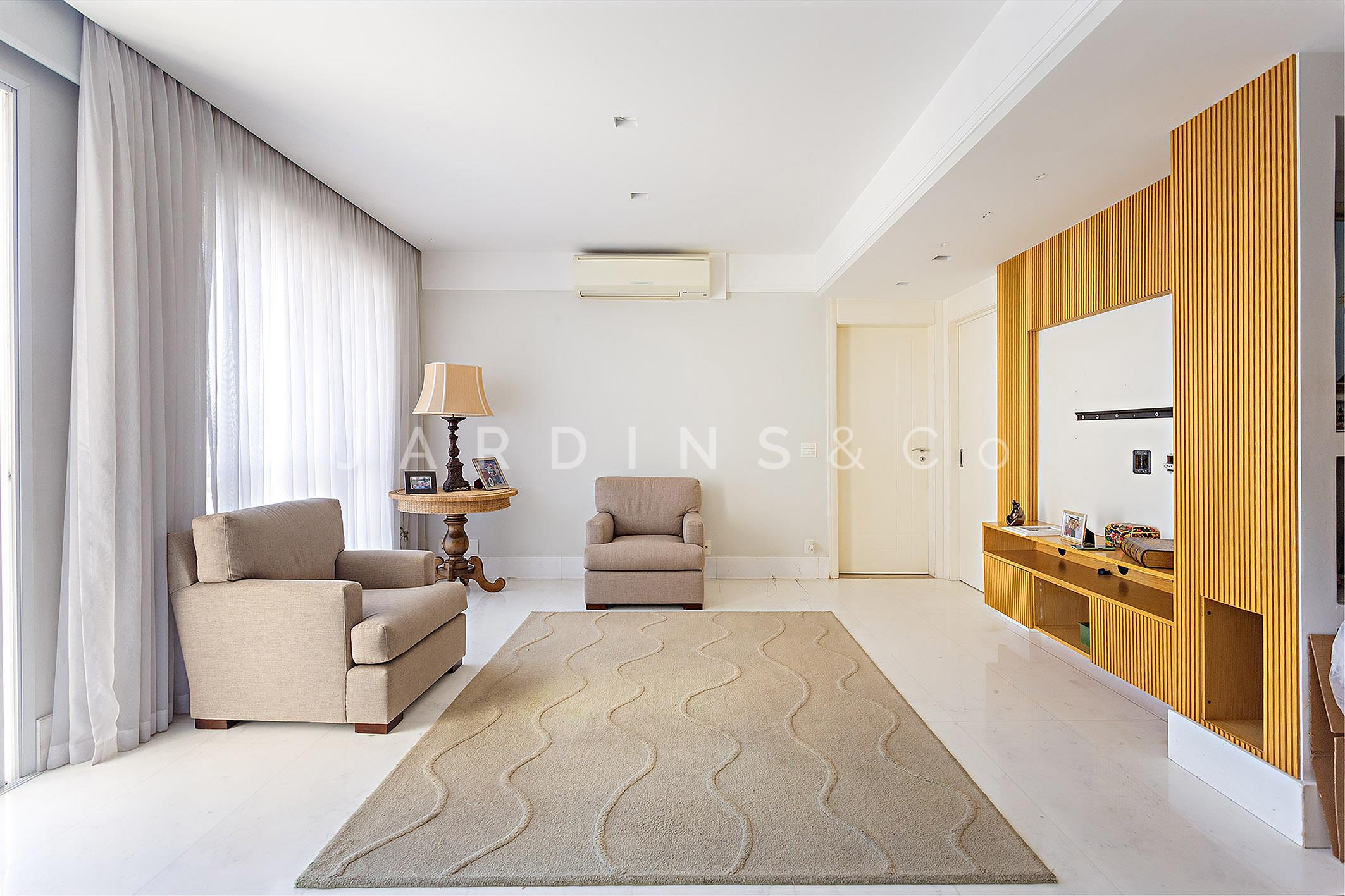 Apartamento no Cidade Monções
