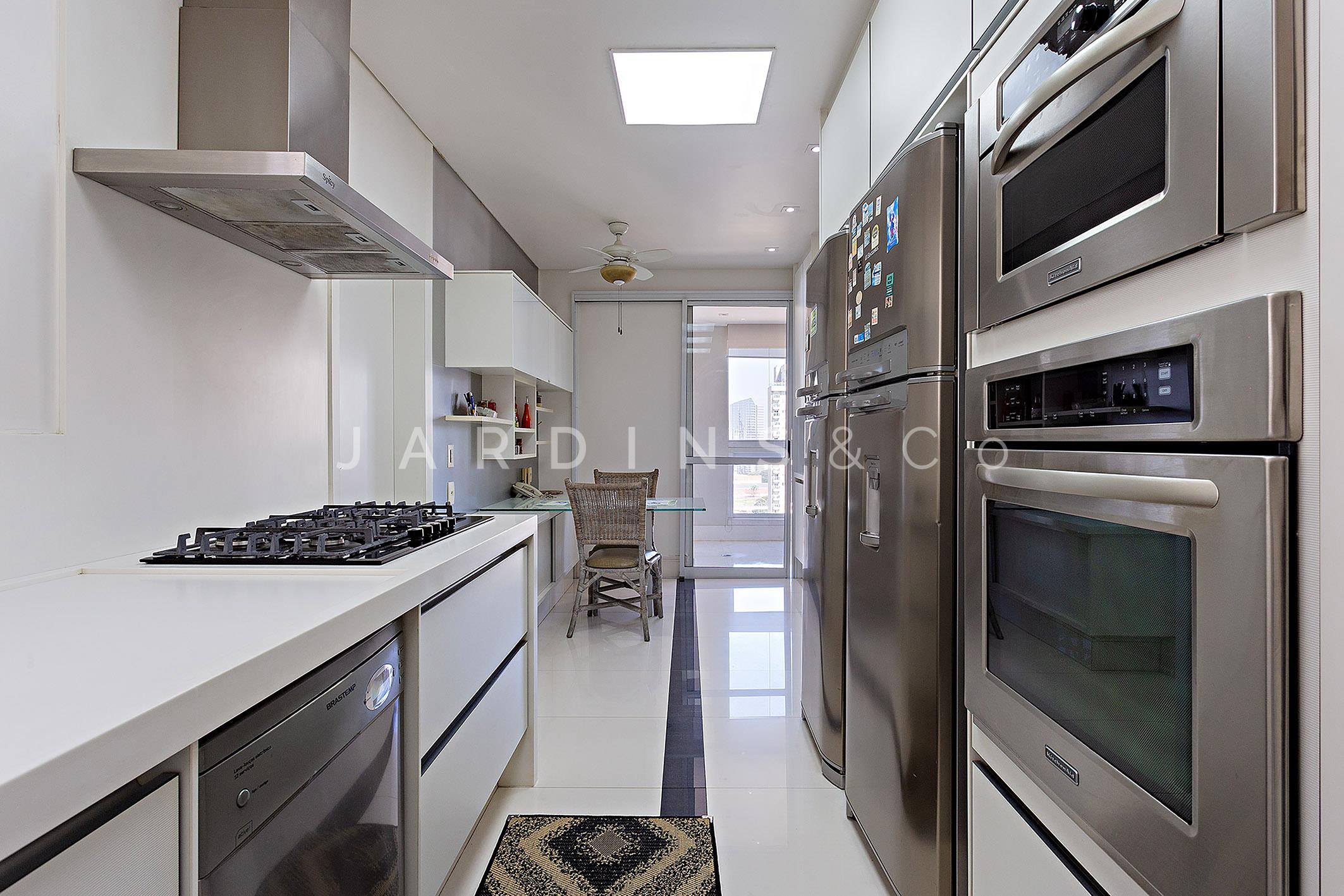 Apartamento no Cidade Monções