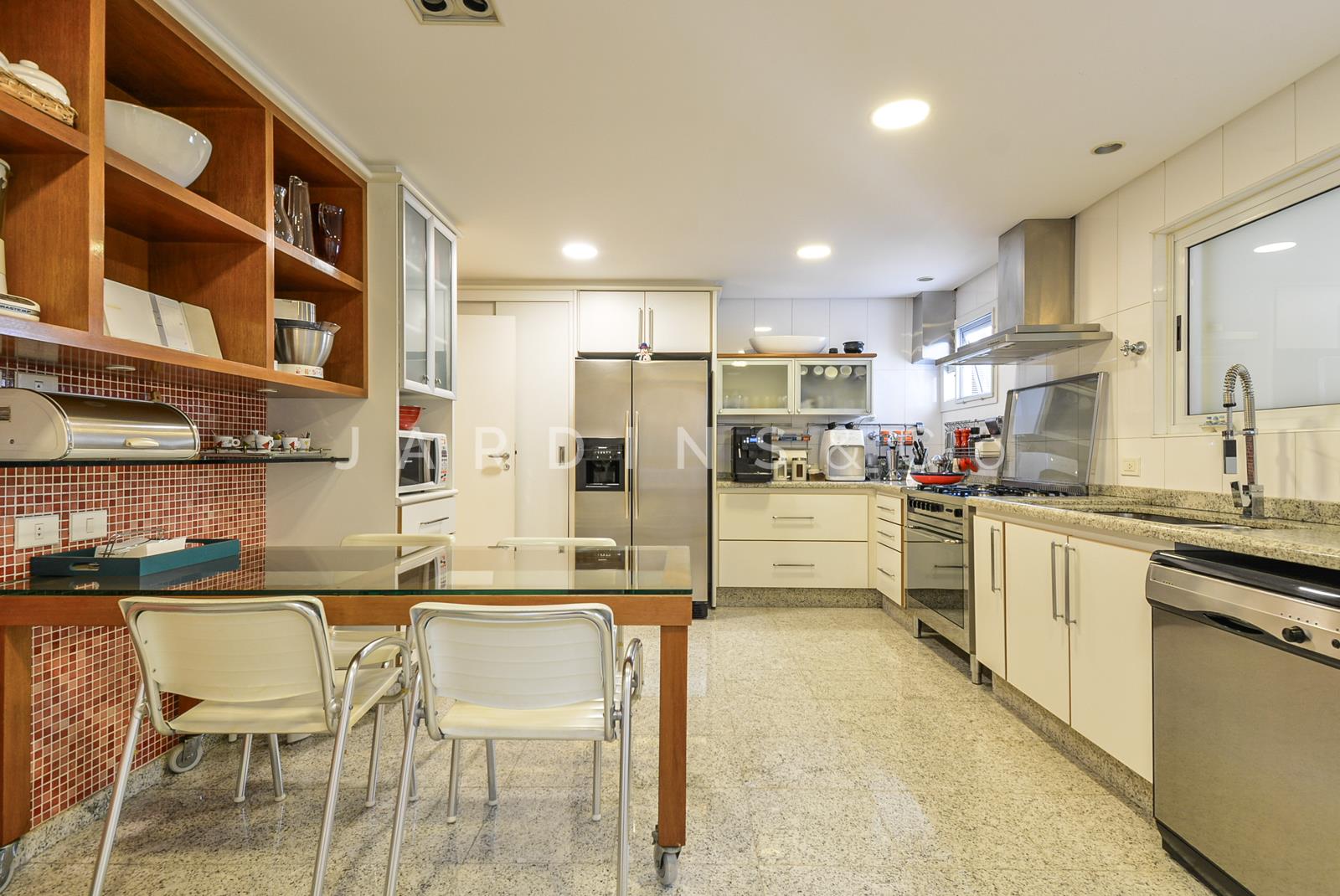 Apartamento no Jardim Europa