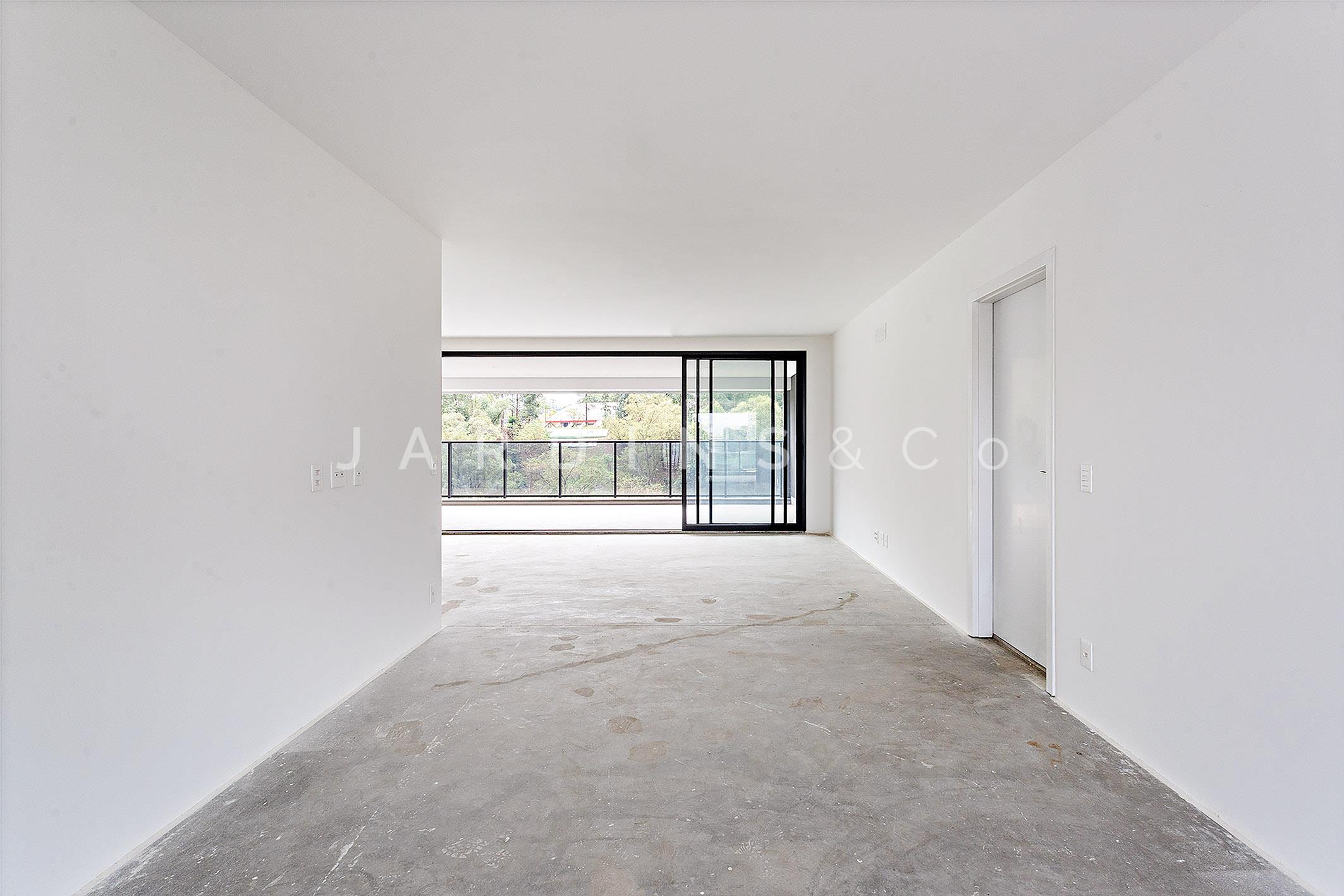 Apartamento no Real Parque