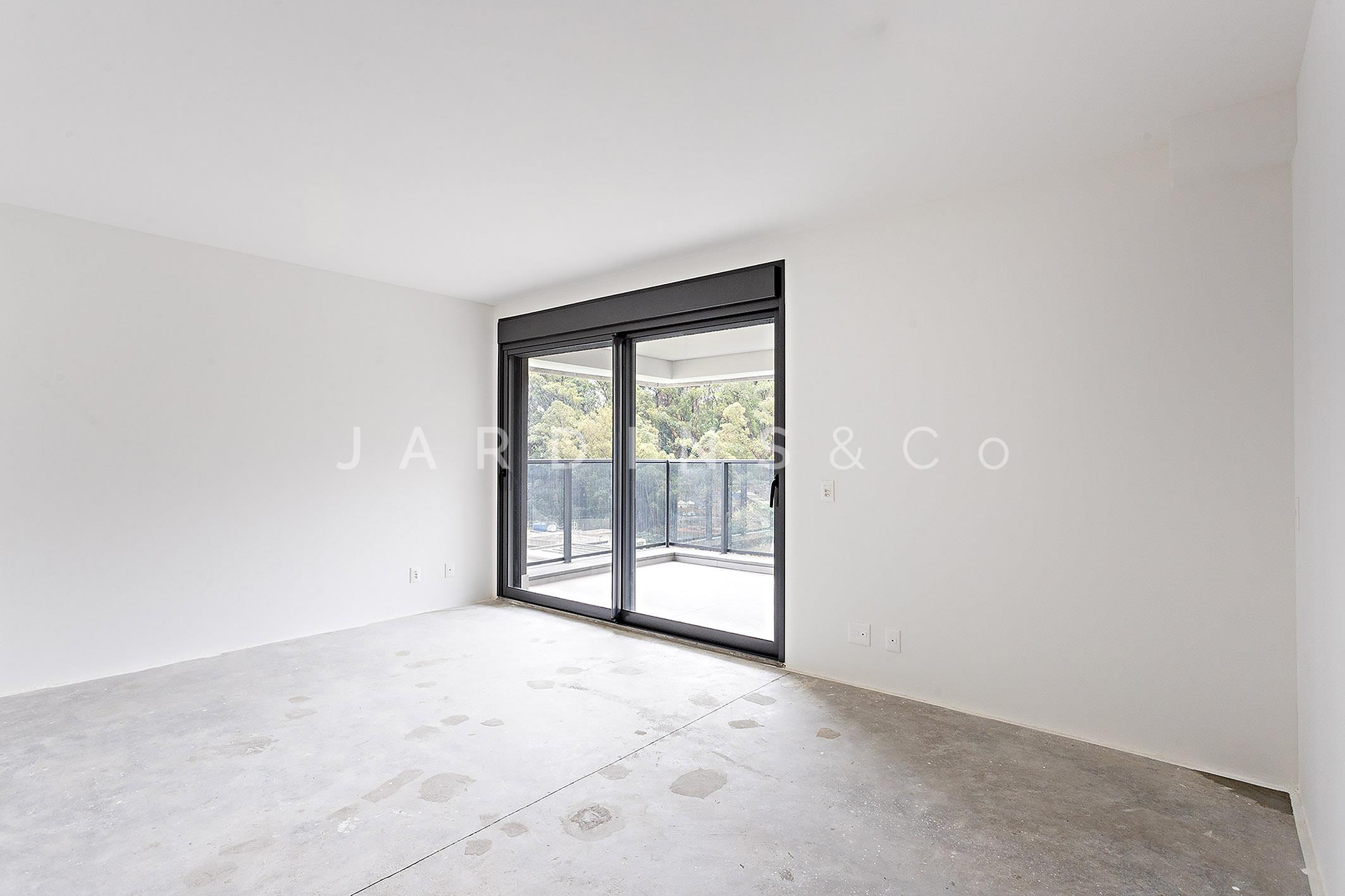 Apartamento no Real Parque
