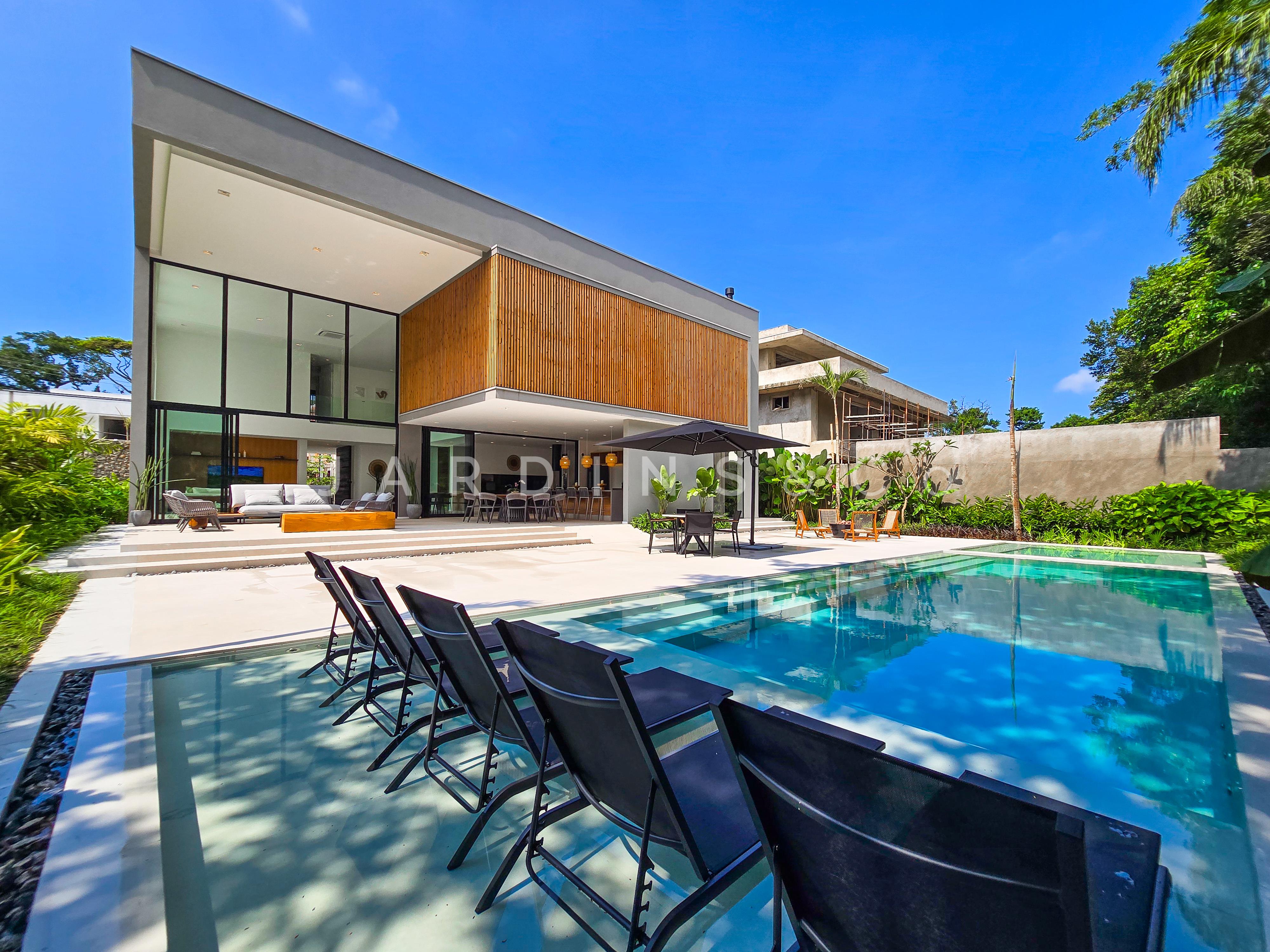 Casa em Condomínio no Riviera de São Lourenço