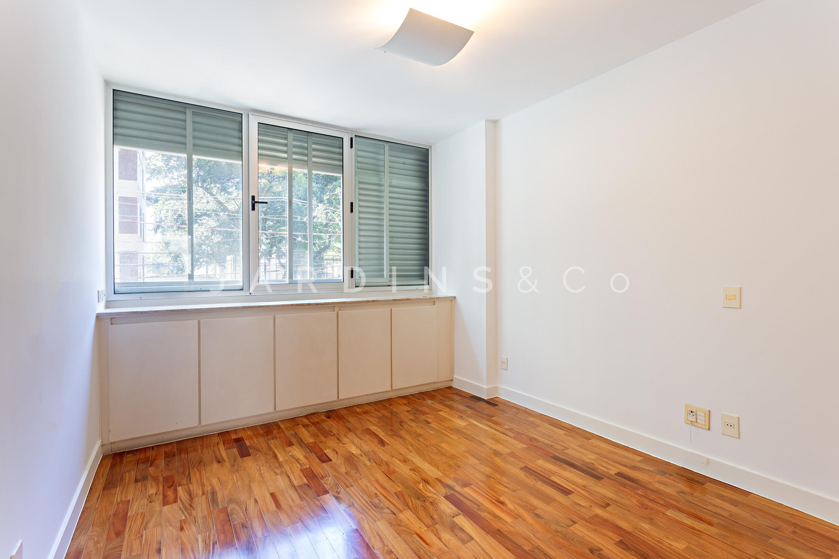 Apartamento no Jardim Europa