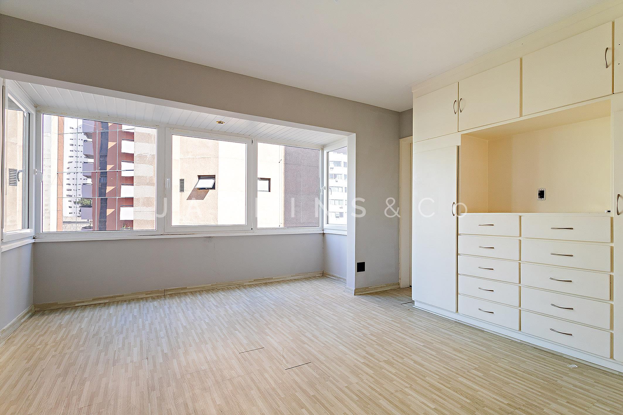 Apartamento no Jardim Europa