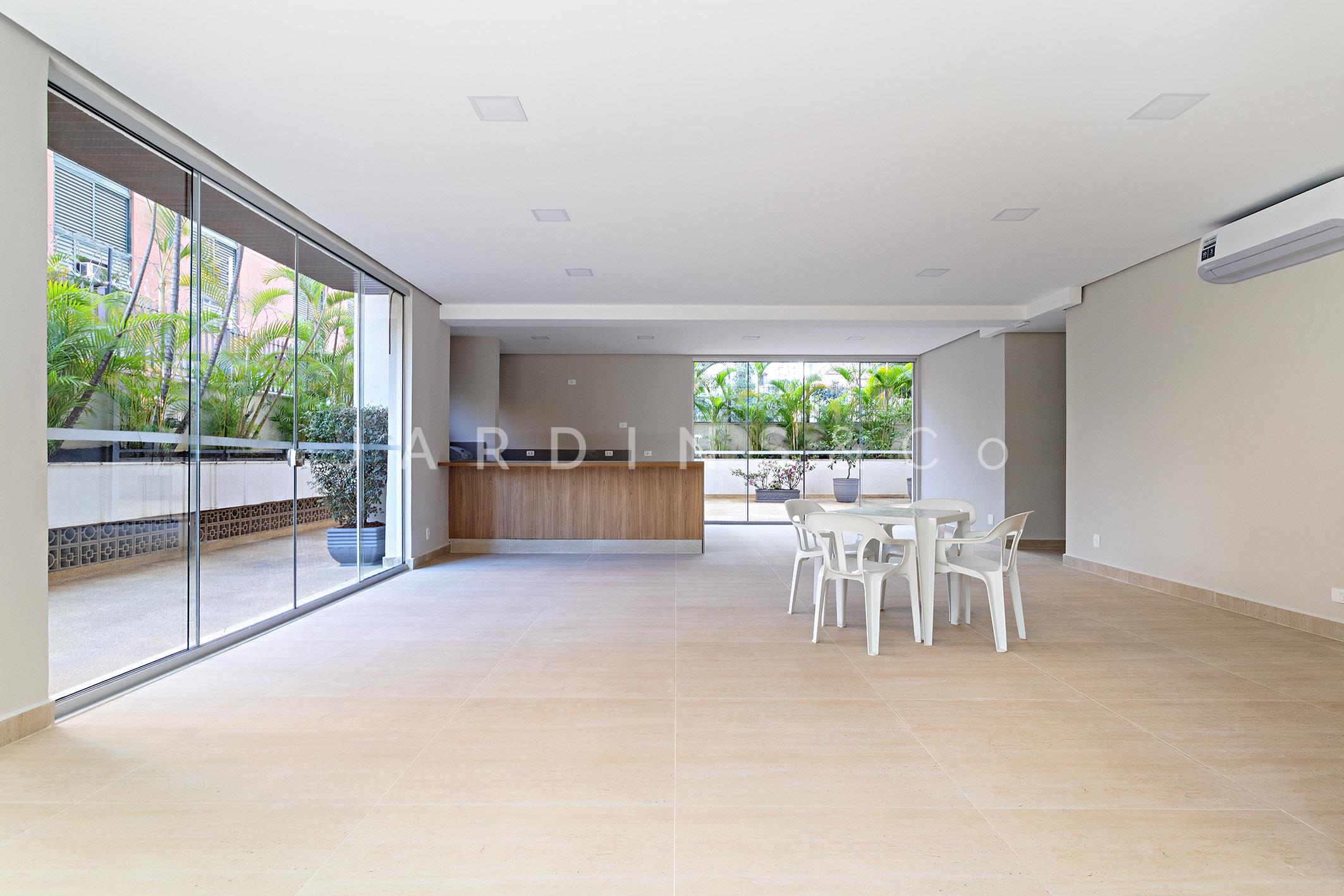 Apartamento no Jardim Europa
