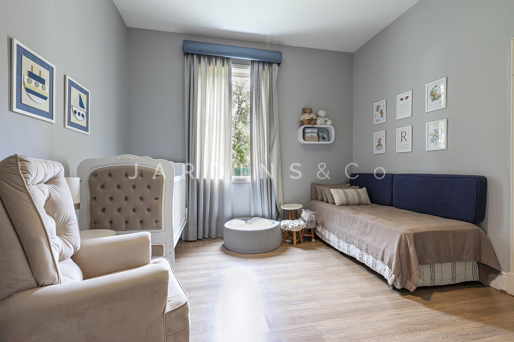 Apartamento no Jardim Leonor