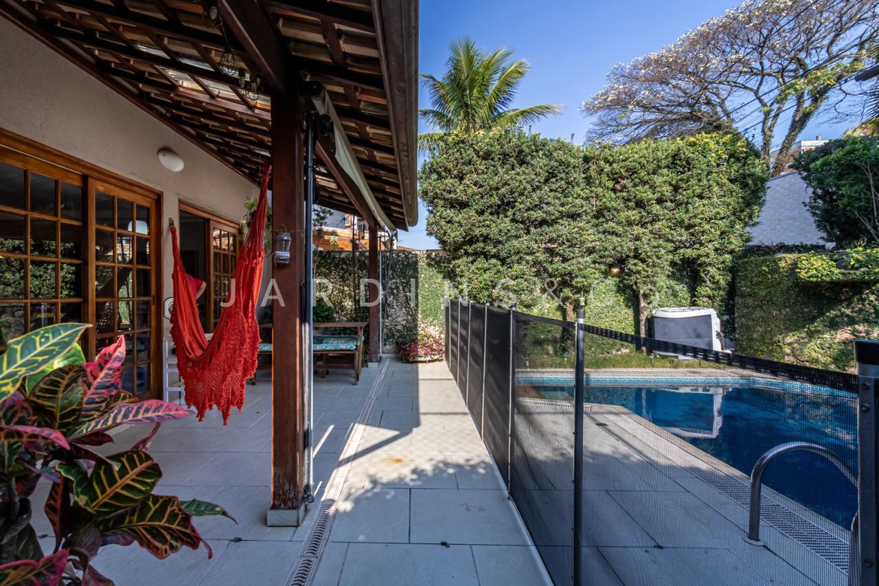Casa em Condomínio no Chácara Monte Alegre