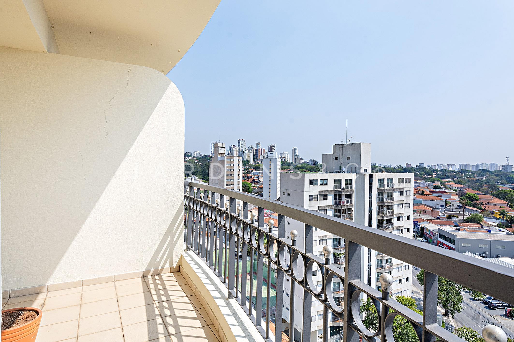 Apartamento no Alto da Lapa
